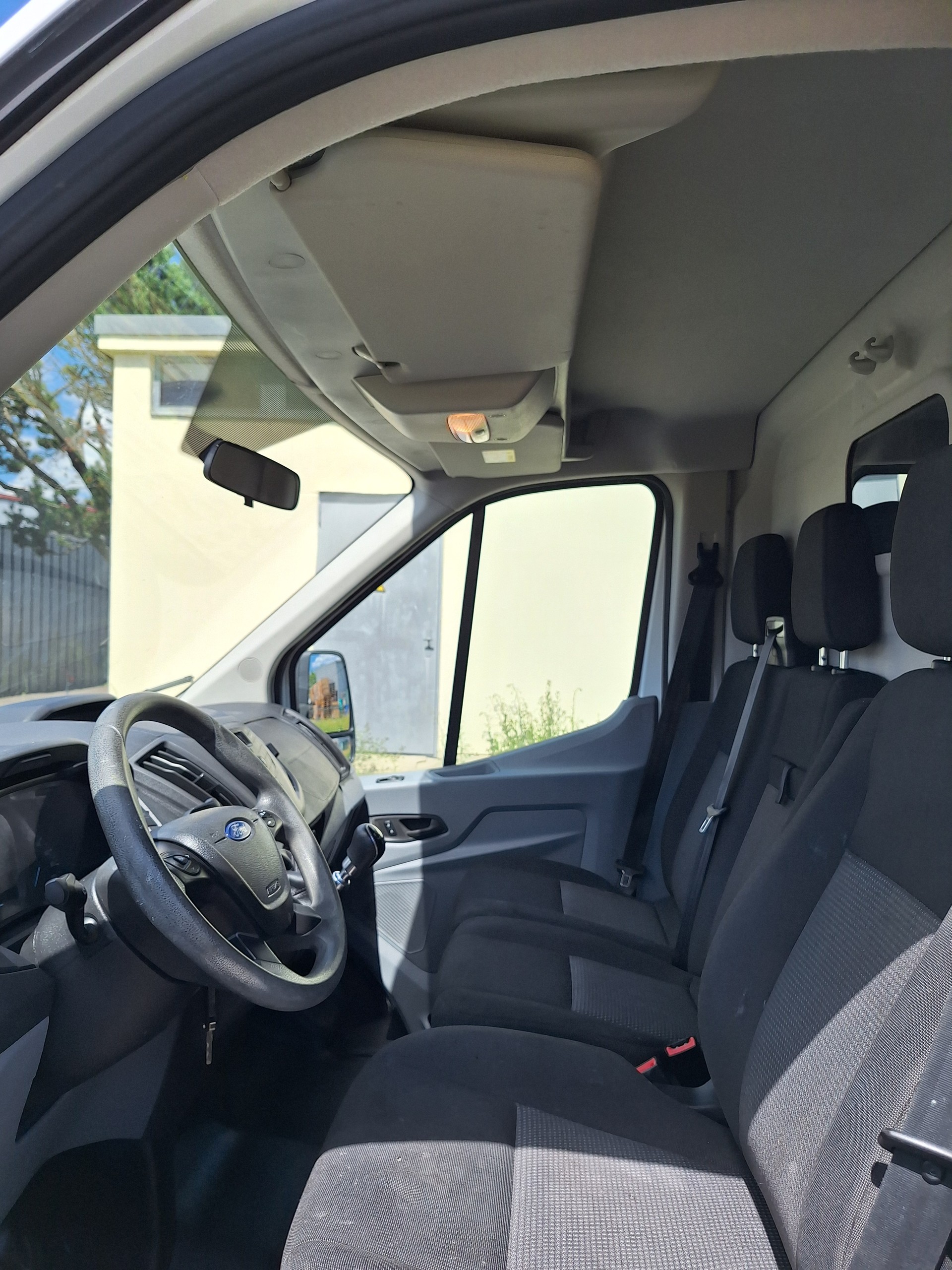 FORD Transit Van 310 L2 Trend 2.0 TDCi 105 FWD-image-8