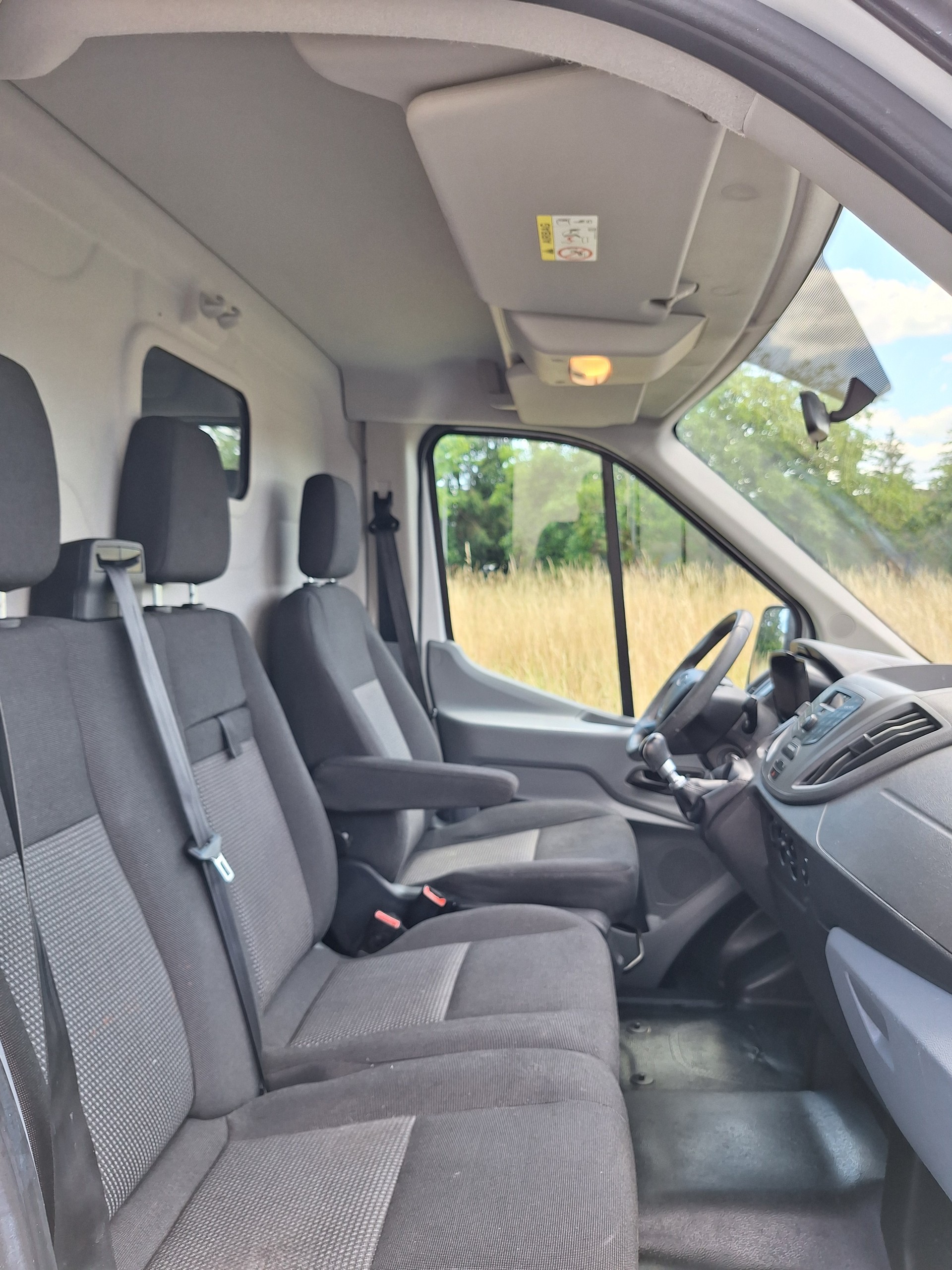 FORD Transit Van 310 L2 Trend 2.0 TDCi 105 FWD-image-9