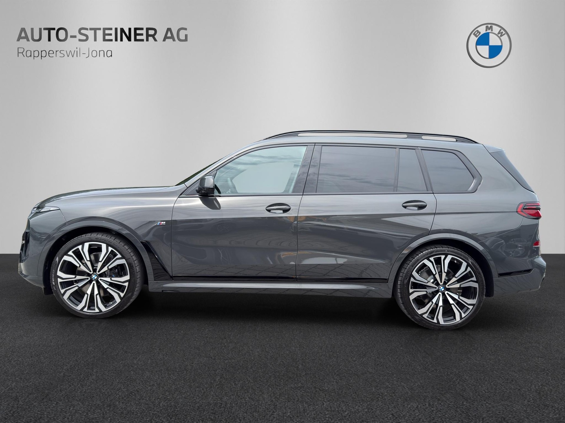 BMW X7 40d xDrive SAG-showroom-element-1