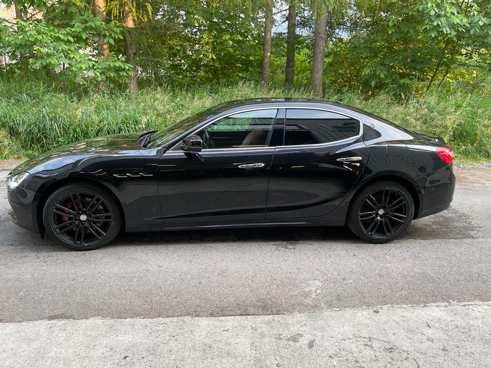 MASERATI 3.0 V6 S Q4-image-4