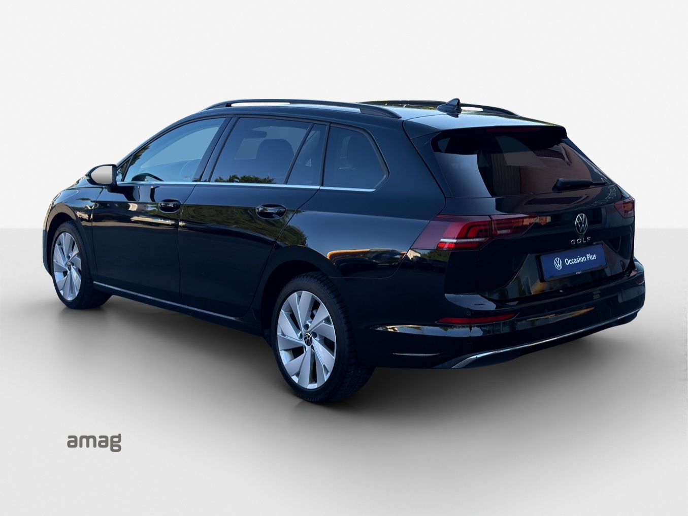 VW Golf Variant 2.0 TDI Style DSG-image-2