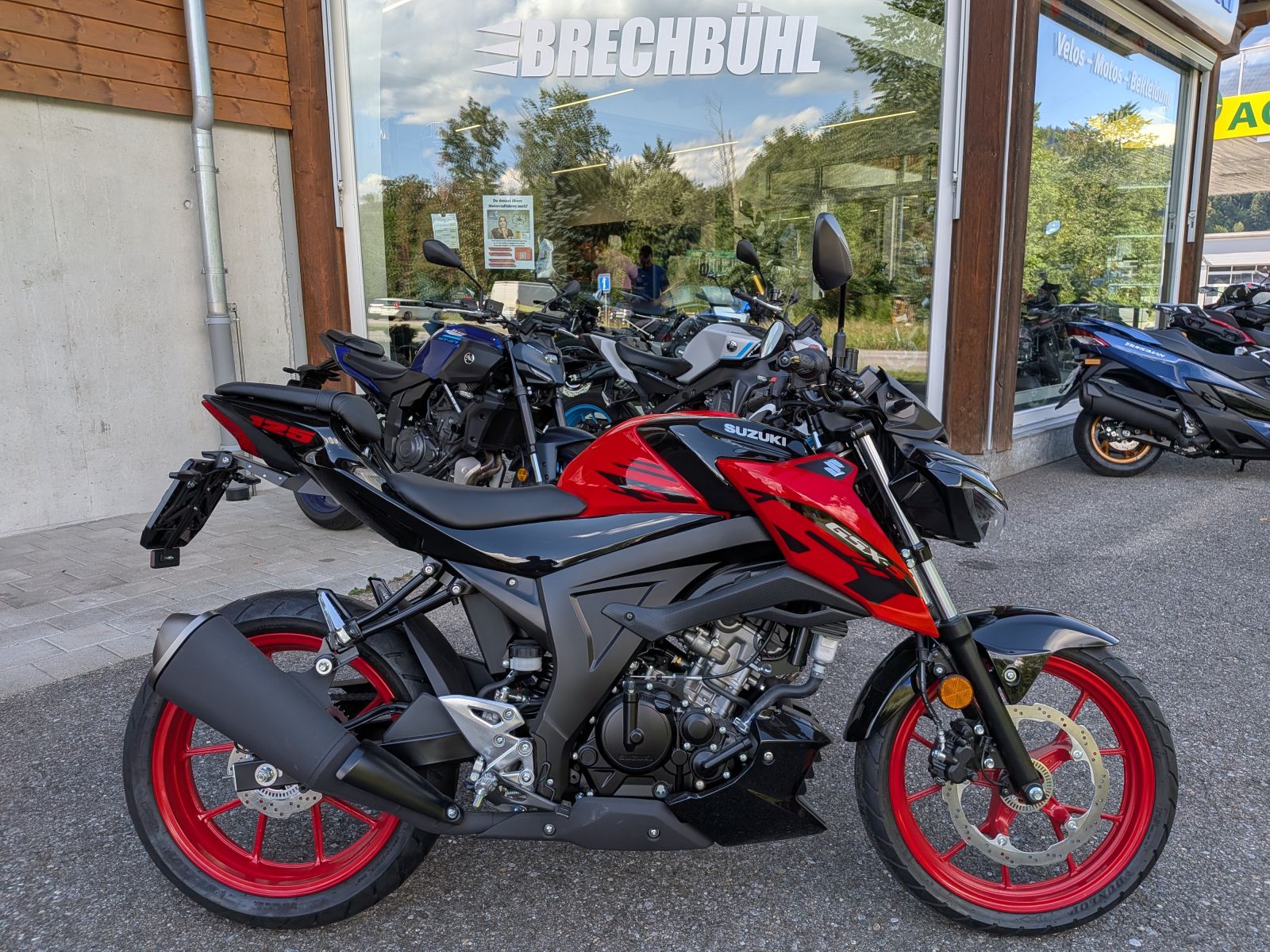 SUZUKI GSX-S 125-image-0