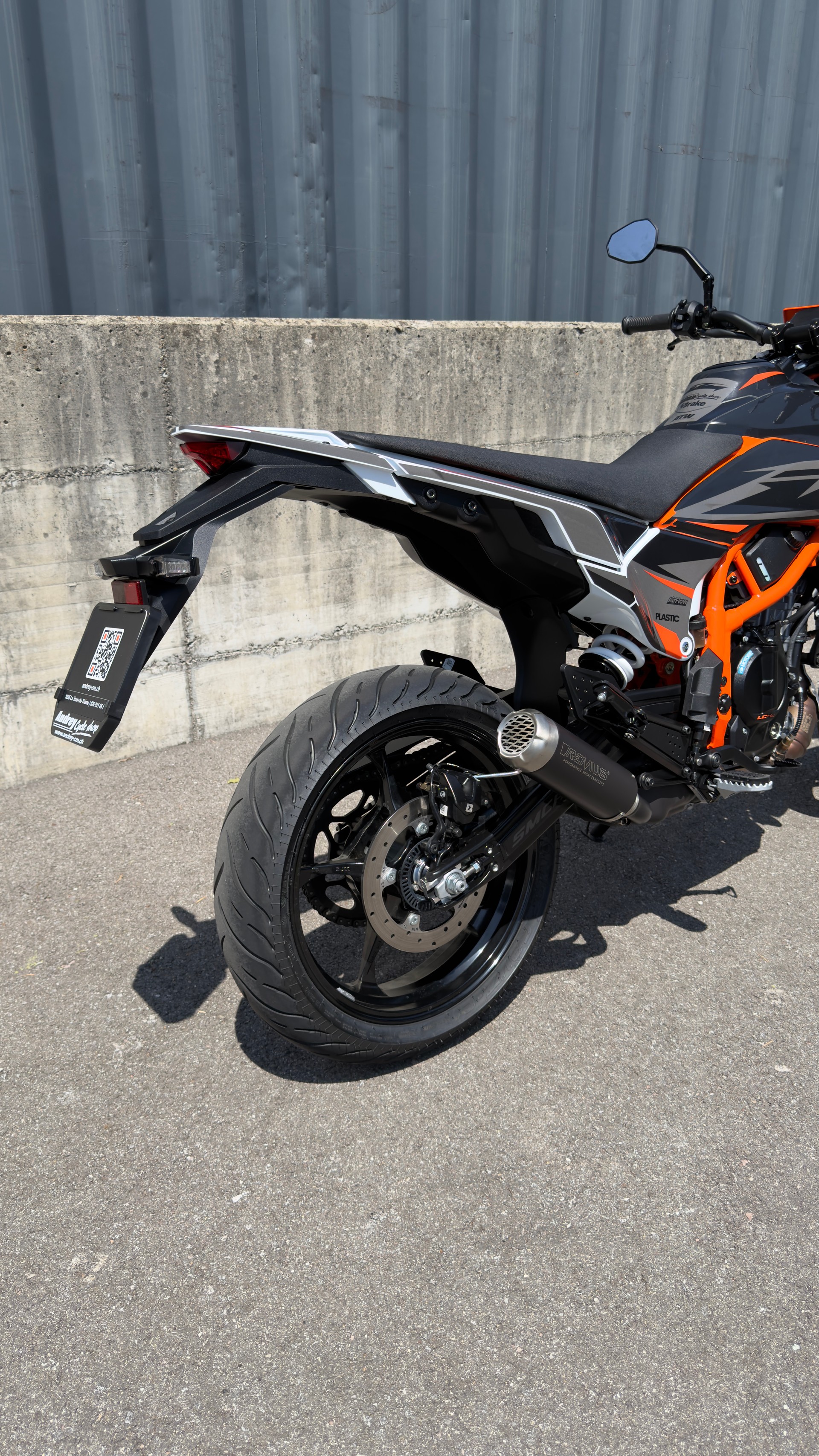 KTM 125 SMC R-image-6