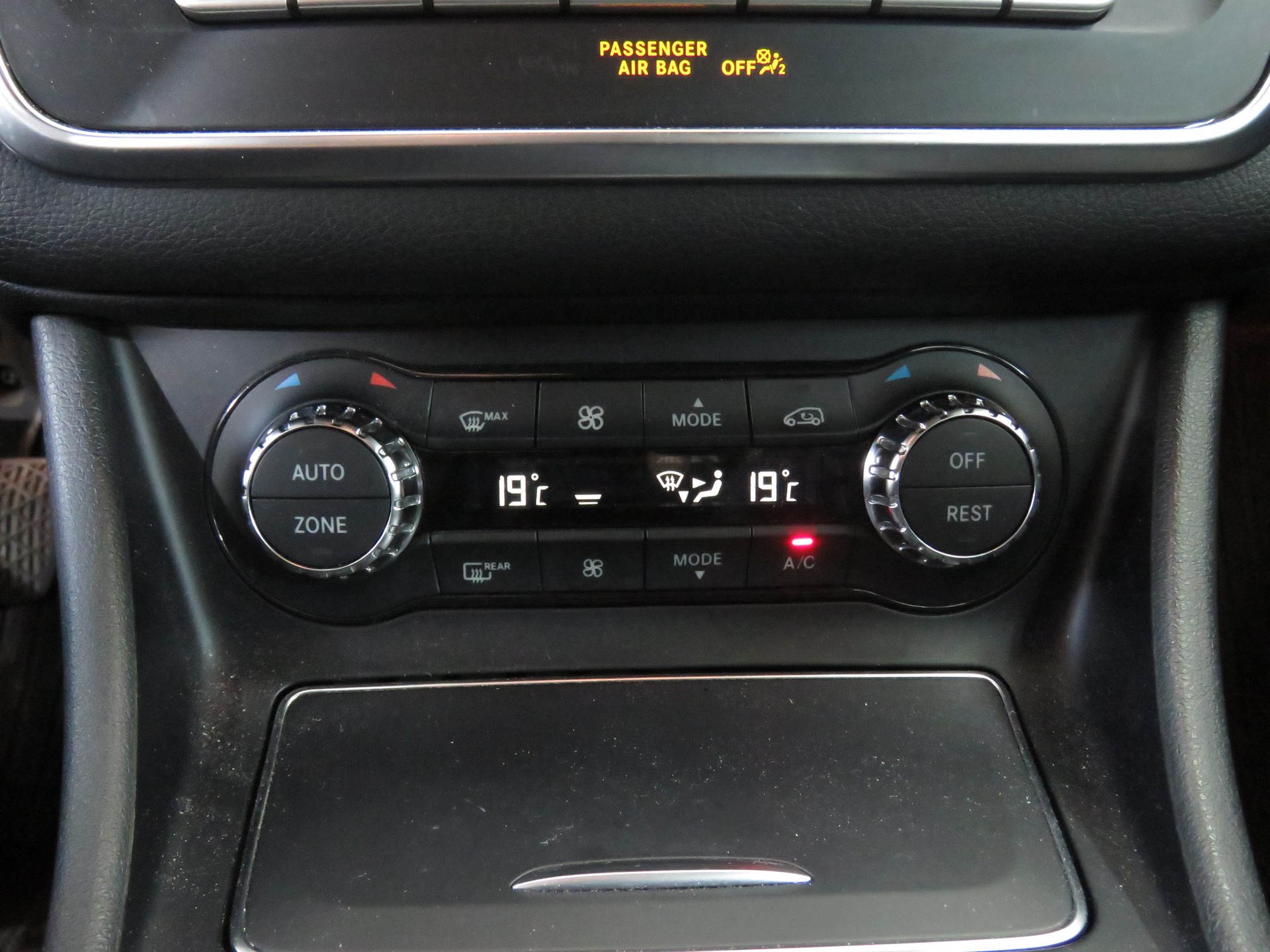 MERCEDES-BENZ CLA Shooting Brake 200 d Urban 7G-DCT (Automat) Fixpreis !!!-image-14