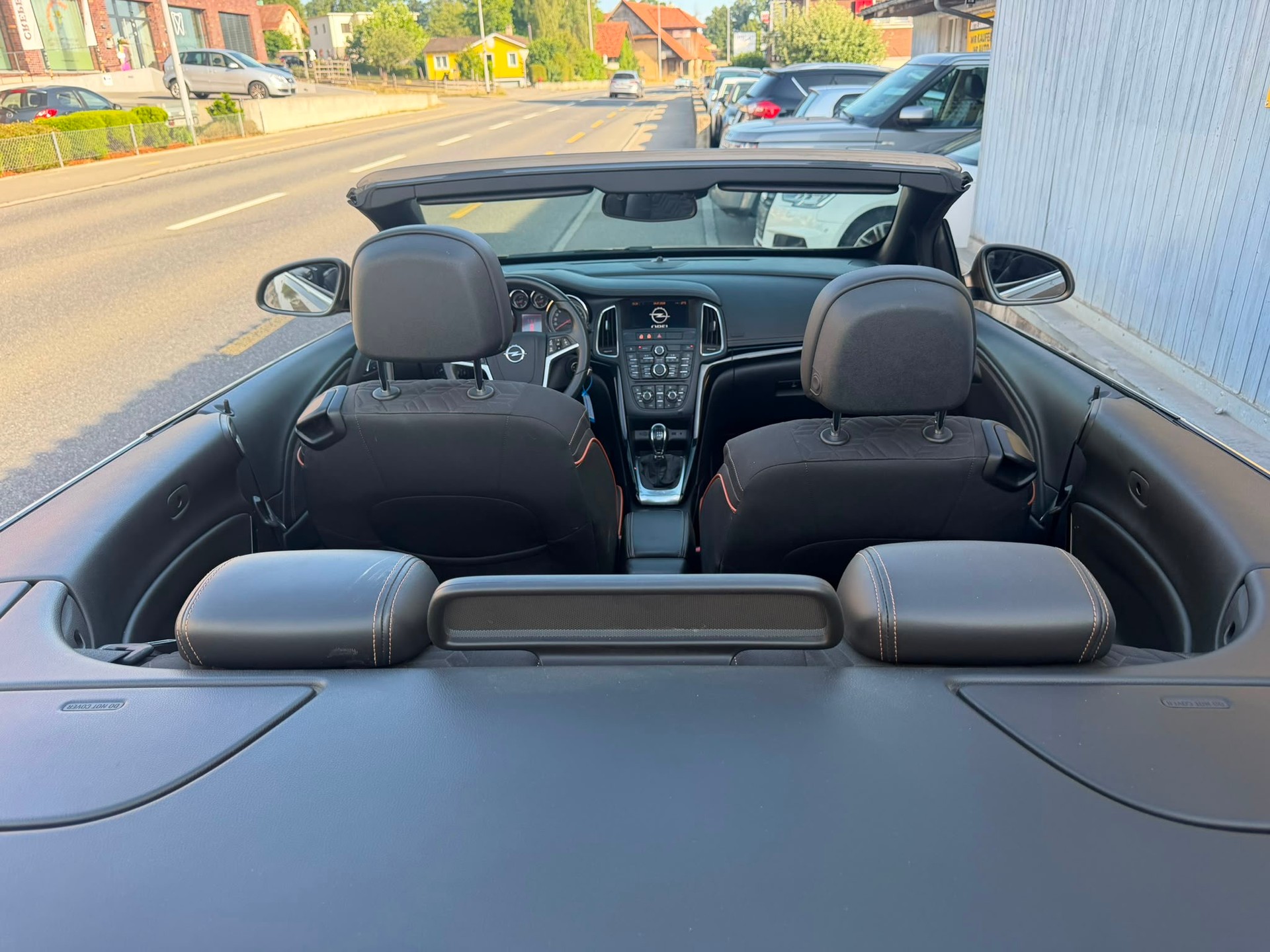 OPEL Cascada 1.4i 16V Turbo Cosmo-image-13