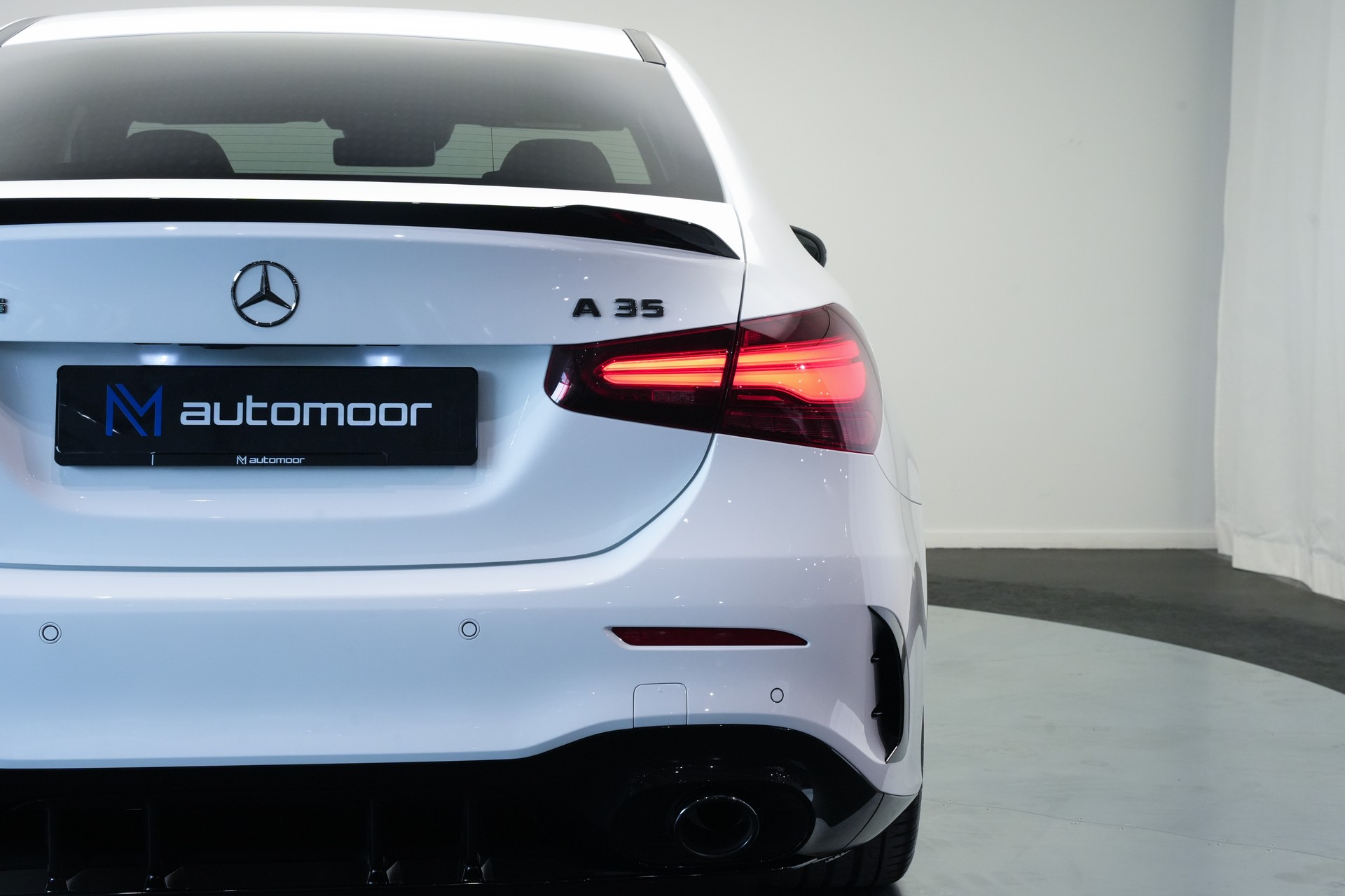 MERCEDES-BENZ A AMG 35 4Matic+ 8G-DCT *Performance Sitze* *Facelift*-image-40