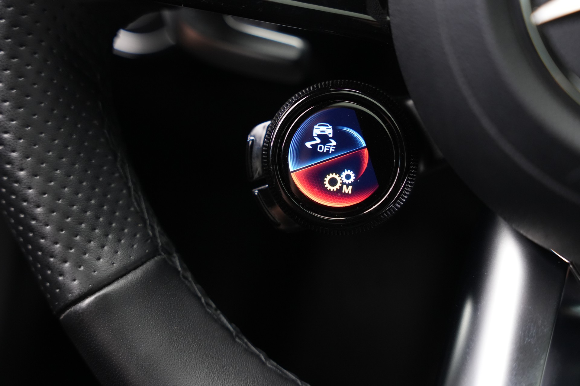MERCEDES-BENZ A AMG 35 4Matic+ 8G-DCT *Performance Sitze* *Facelift*-image-28