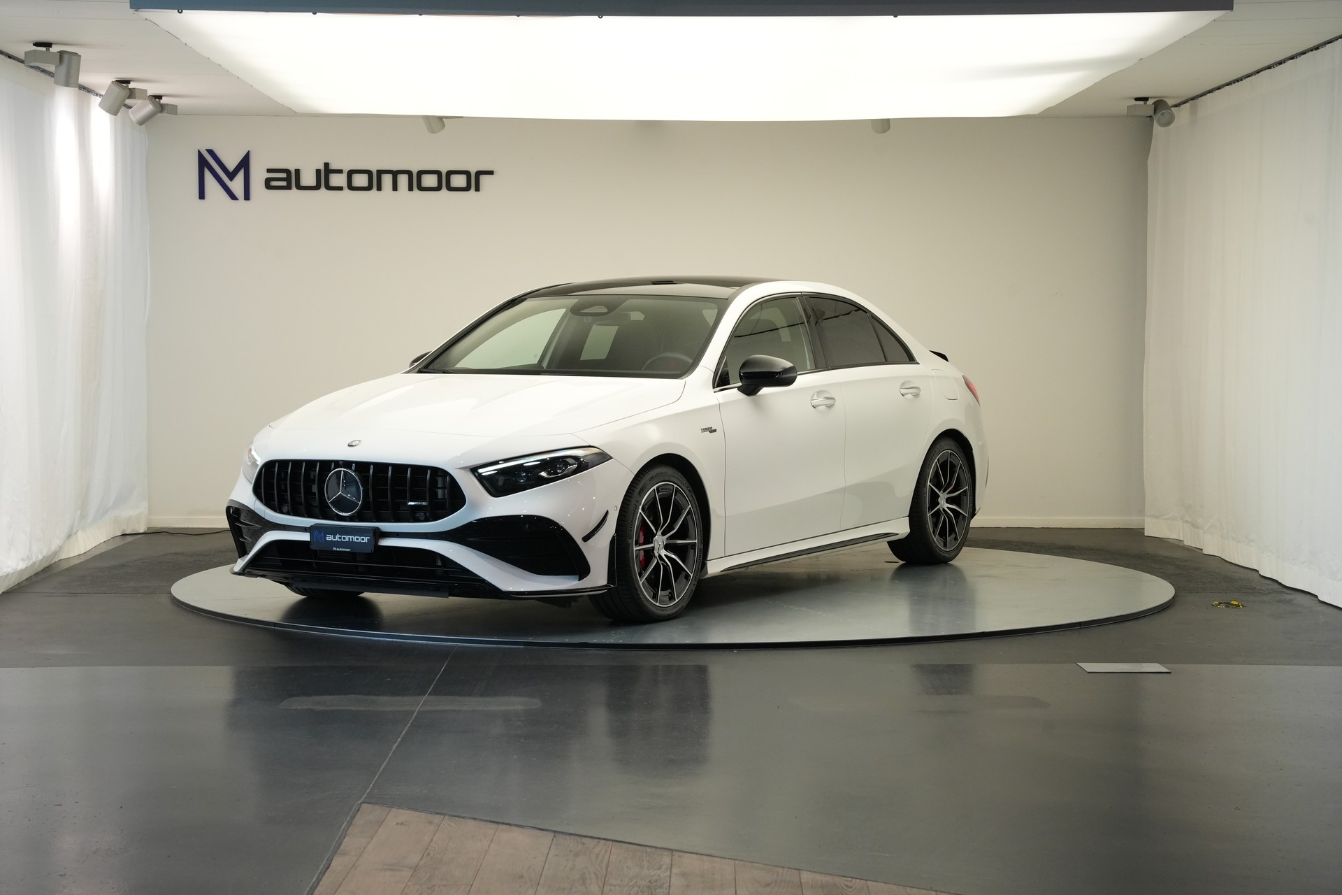 MERCEDES-BENZ A AMG 35 4Matic+ 8G-DCT *Performance Sitze* *Facelift*