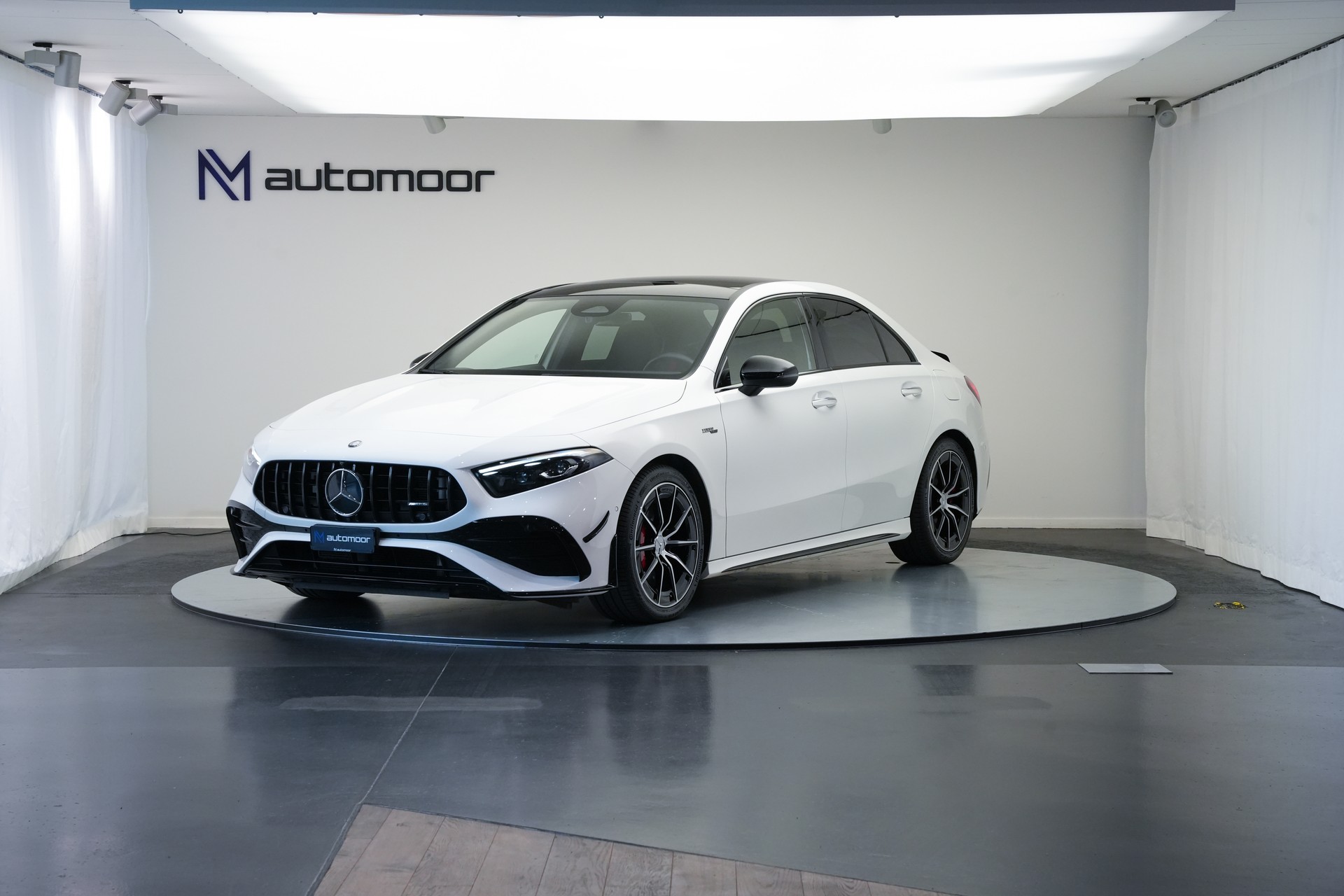 MERCEDES-BENZ A AMG 35 4Matic+ 8G-DCT *Performance Sitze* *Facelift*