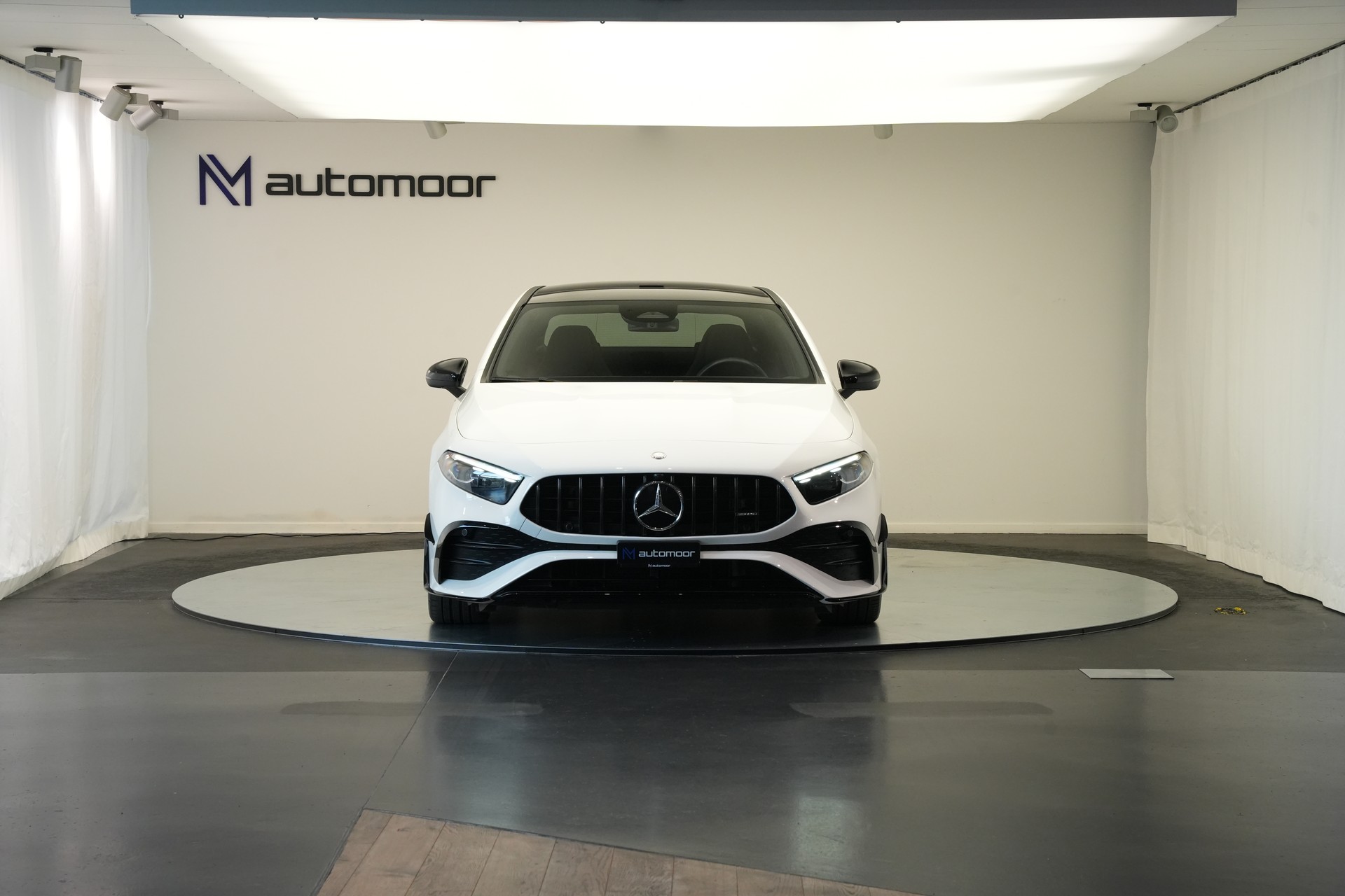 MERCEDES-BENZ A AMG 35 4Matic+ 8G-DCT *Performance Sitze* *Facelift*-showroom-element-1