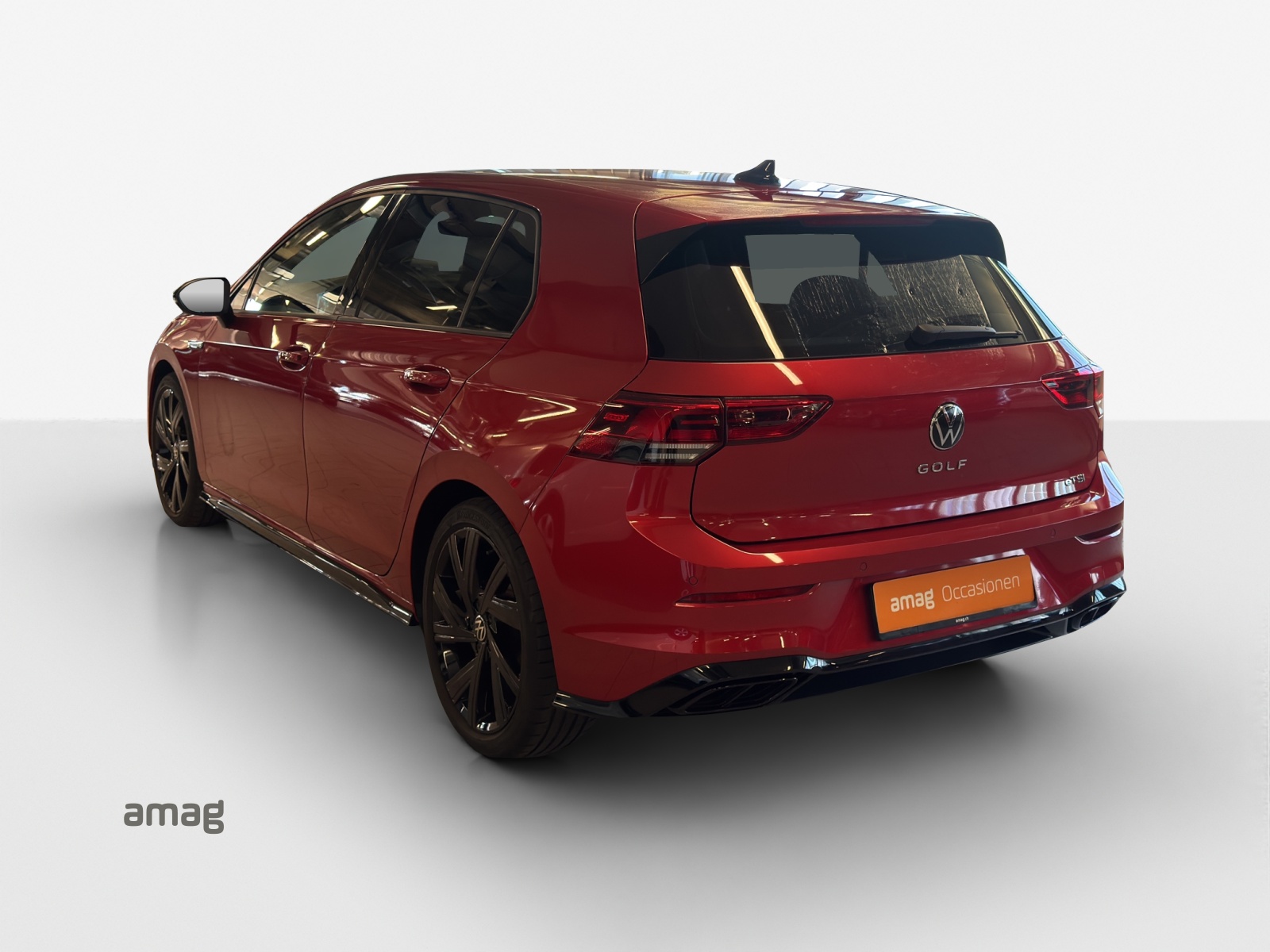 VW Golf 1.5 eTSI mHEV ACT R-Line DSG-showroom-element-2