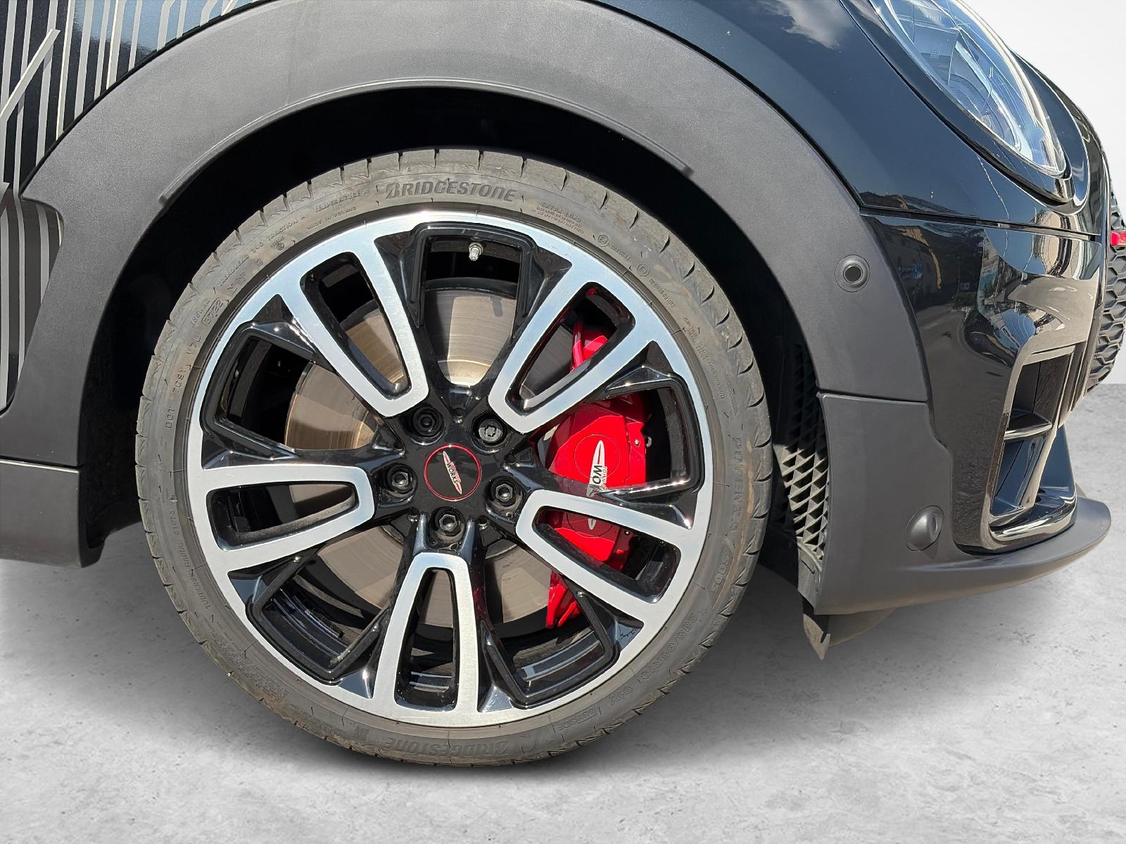 MINI John Cooper Works Clubman ALL4 F54-image-19