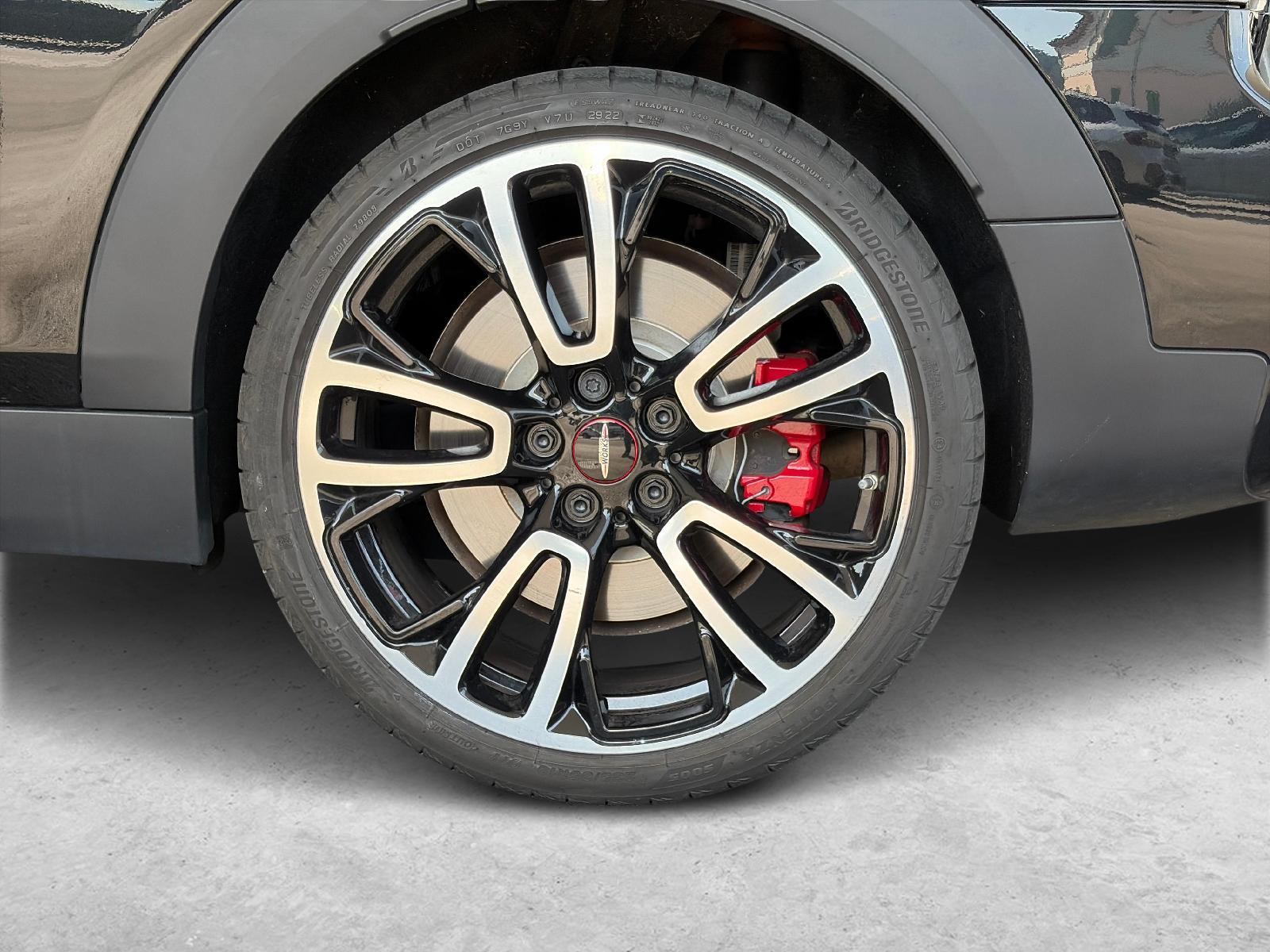 MINI John Cooper Works Clubman ALL4 F54-image-16