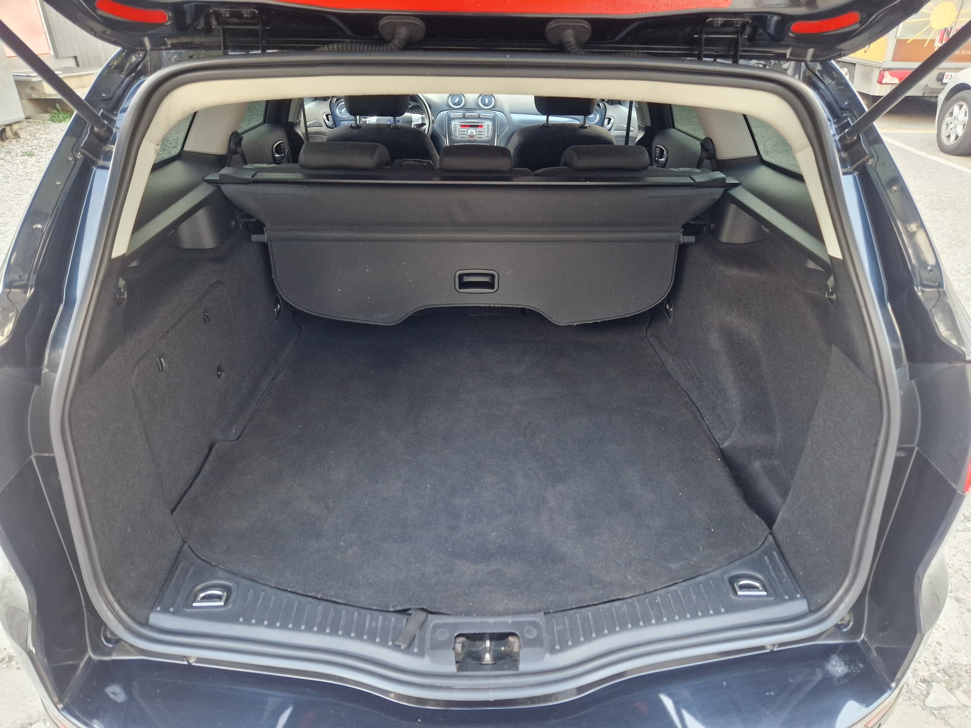 FORD Mondeo 2.5i 20V Titanium S-image-10
