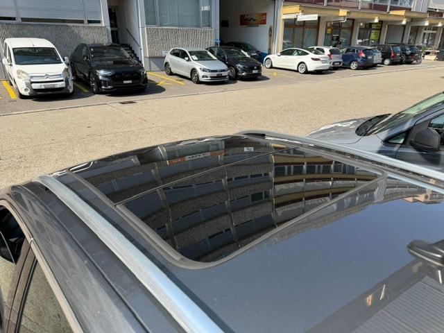 VW T-Roc 2.0 TSI Advance DSG 4Motion-image-5
