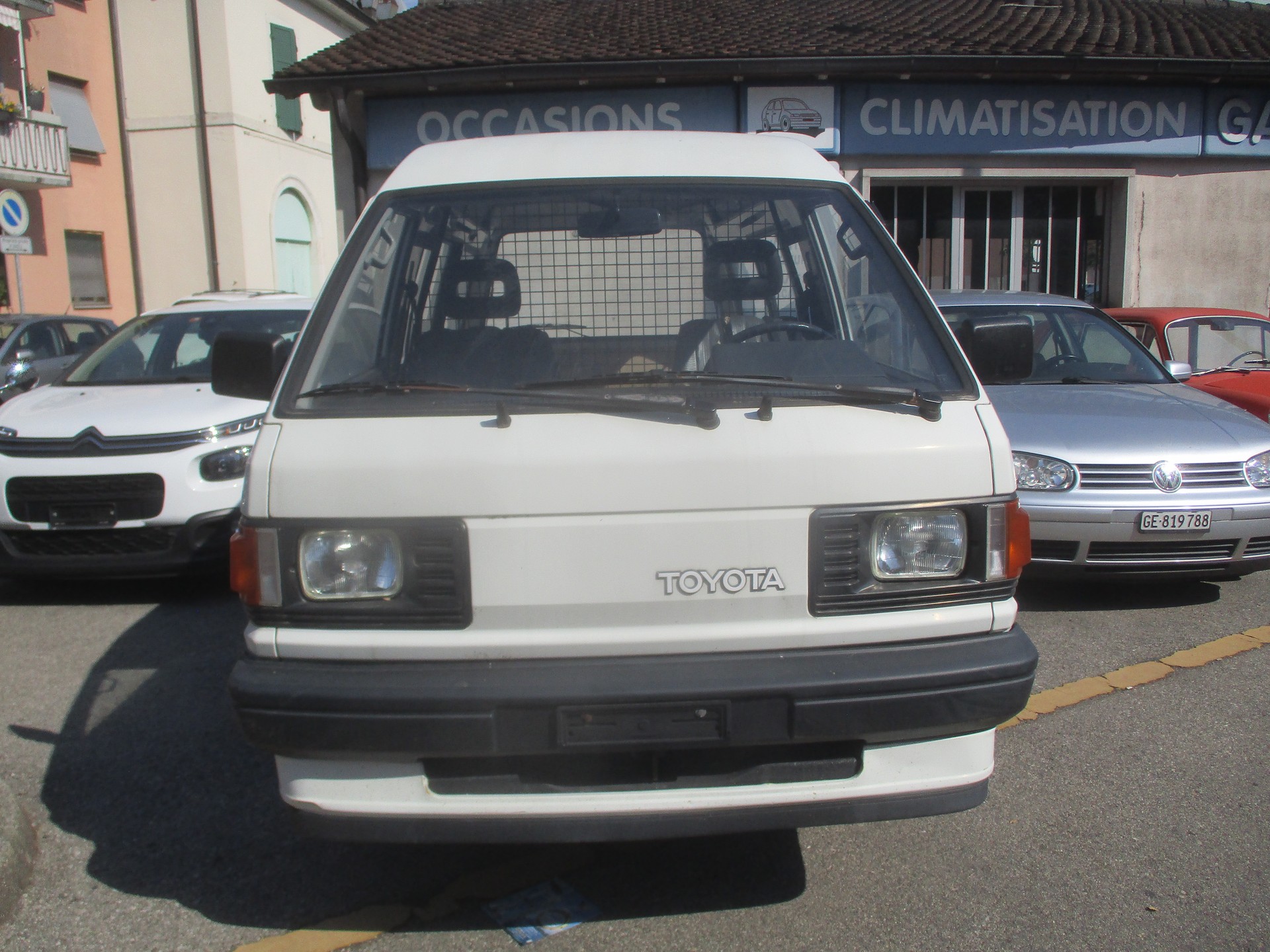 TOYOTA KM 36 LV-MRSW