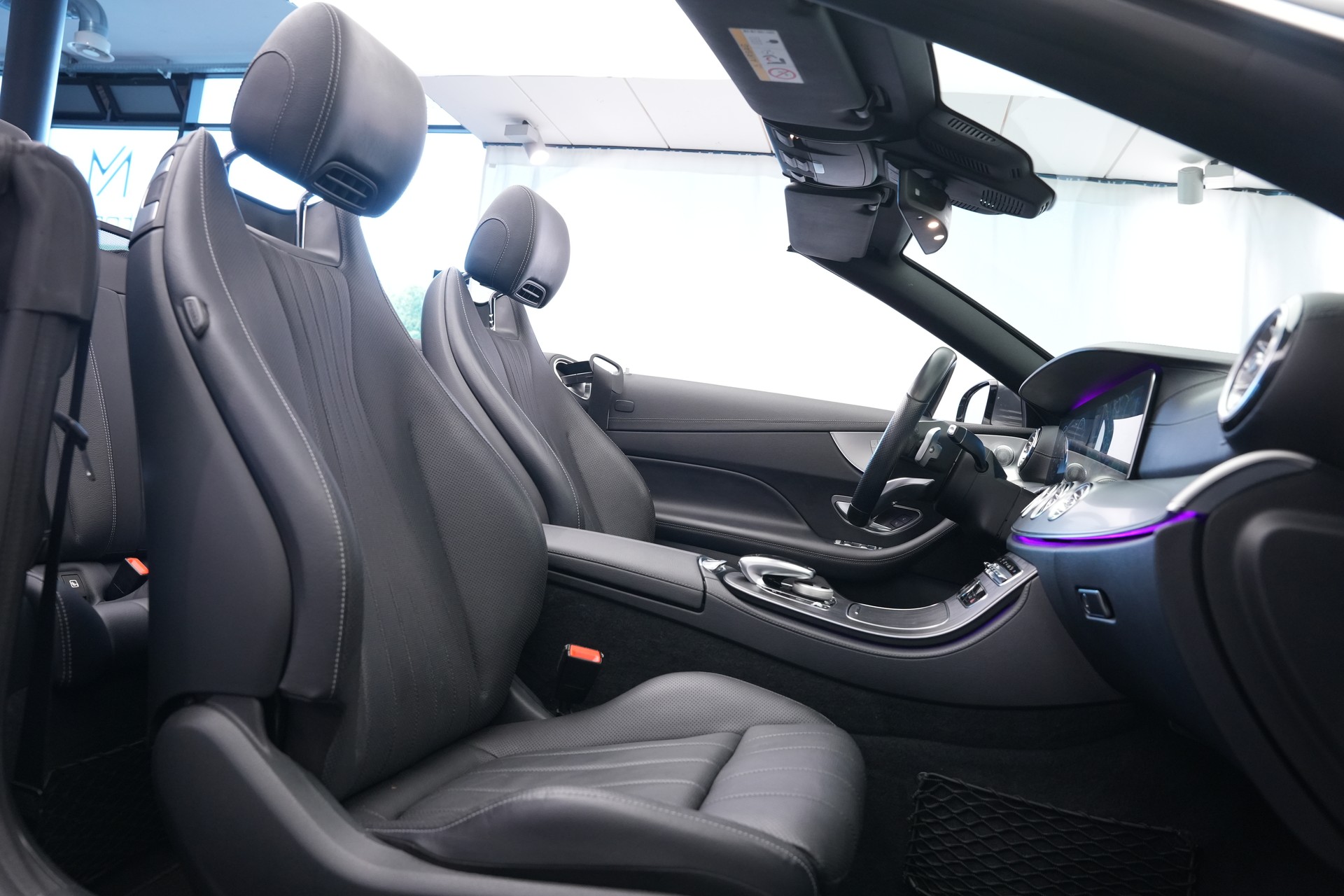MERCEDES-BENZ E 400 Cabriolet AMG Line 4 Matic 9G-Tronic *20" Aversus* *Burmester*-image-16