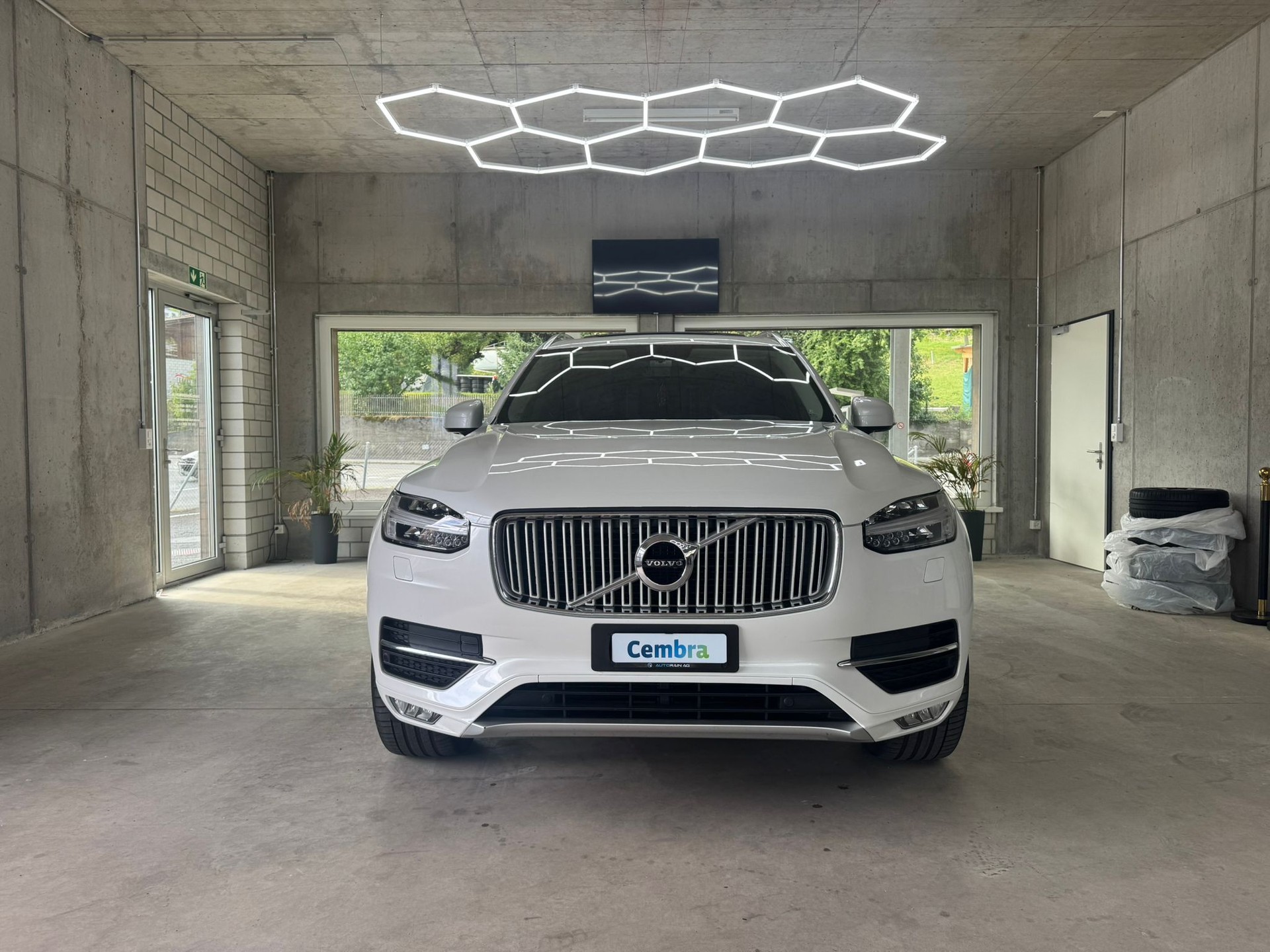 VOLVO XC90 D5 AWD Inscription Geartronic-showroom-element-1