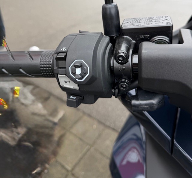 HONDA PCX 125 i ABS / DX Version-image-5