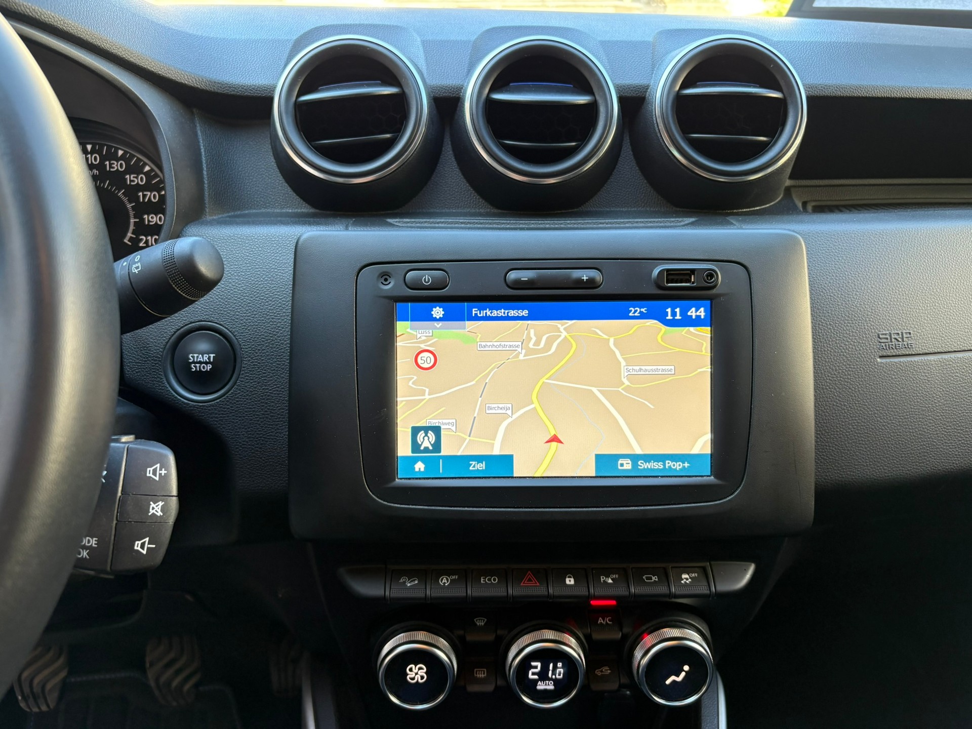 DACIA Duster TCe 150 Celebr. 4x4-image-8