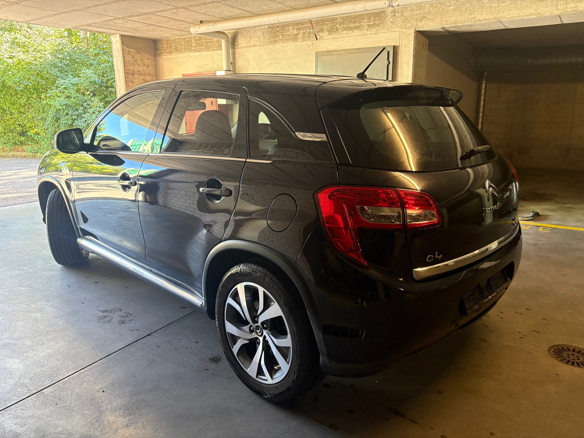 CITROEN C4 Aircross 1.8 HDi Exclusive 4WD-image-1