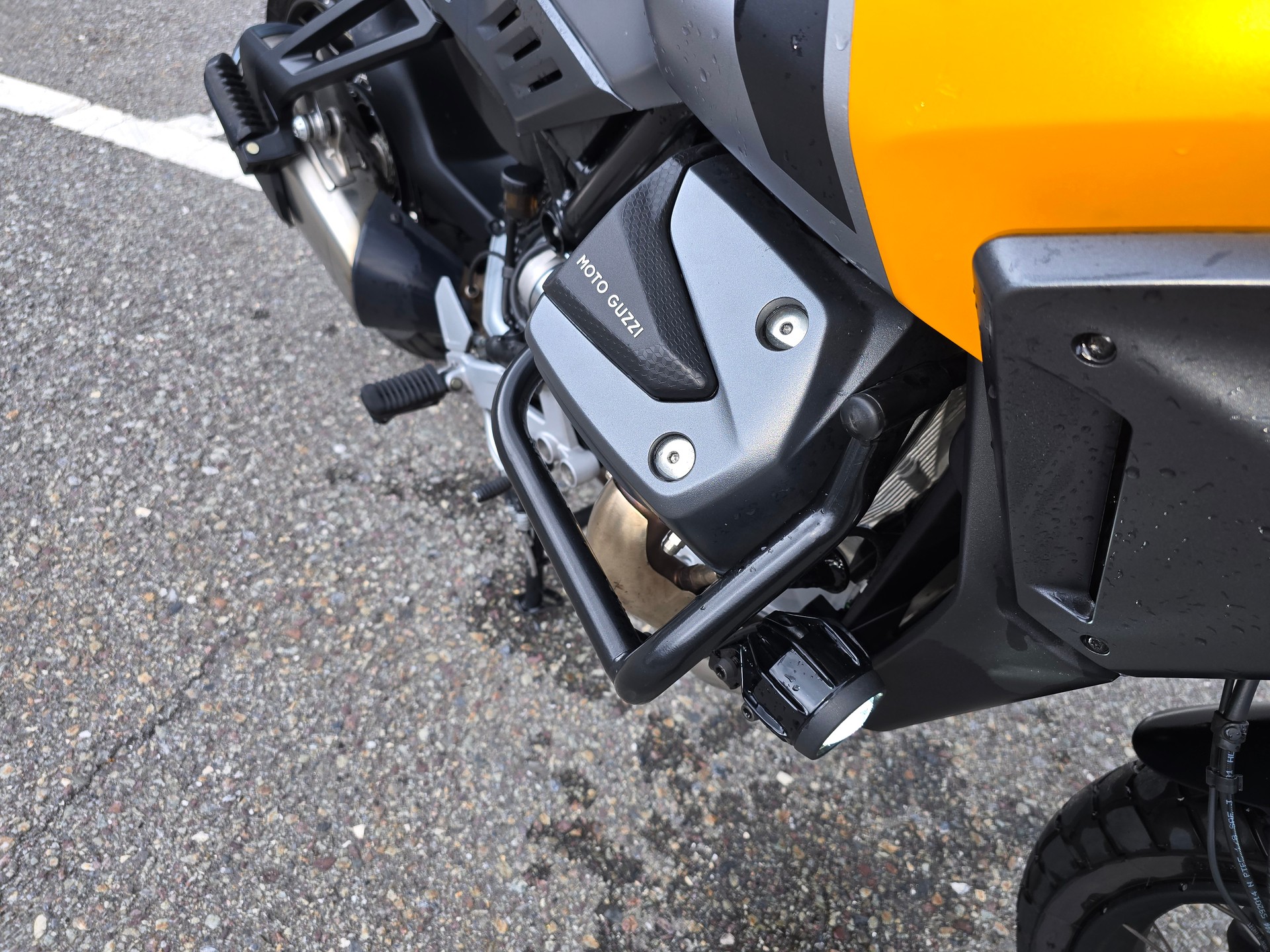 MOTO GUZZI Stelvio 1000 E5+-image-4
