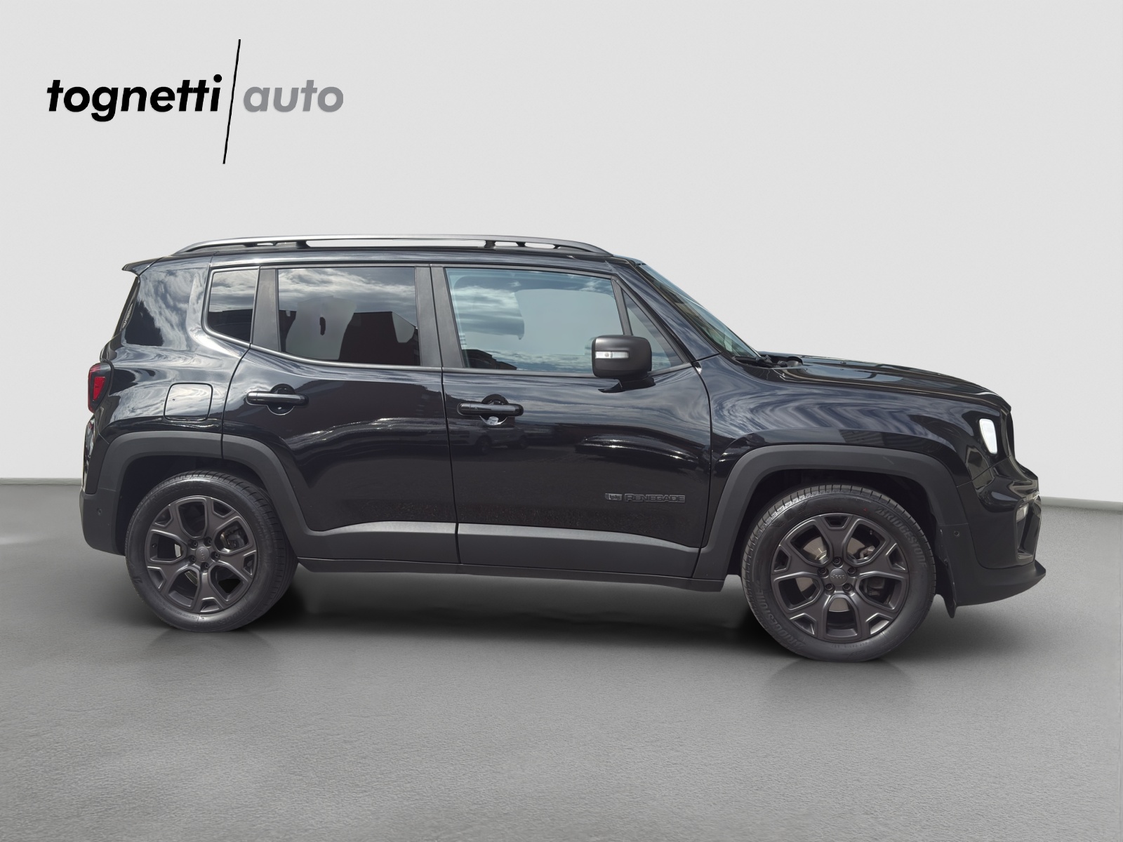 JEEP Renegade 1.3 GSE Turbo 80TH Anniversary-showroom-element-3
