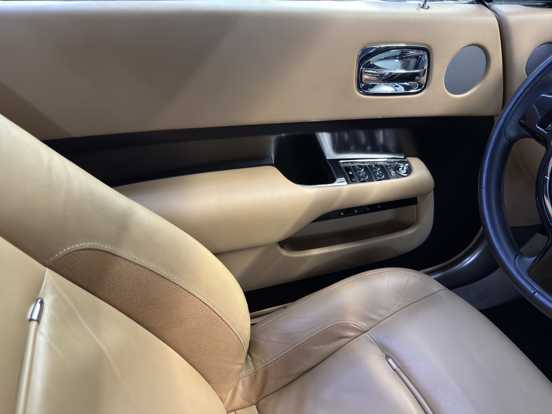 ROLLS-ROYCE COUPE 6.6 V12-image-9