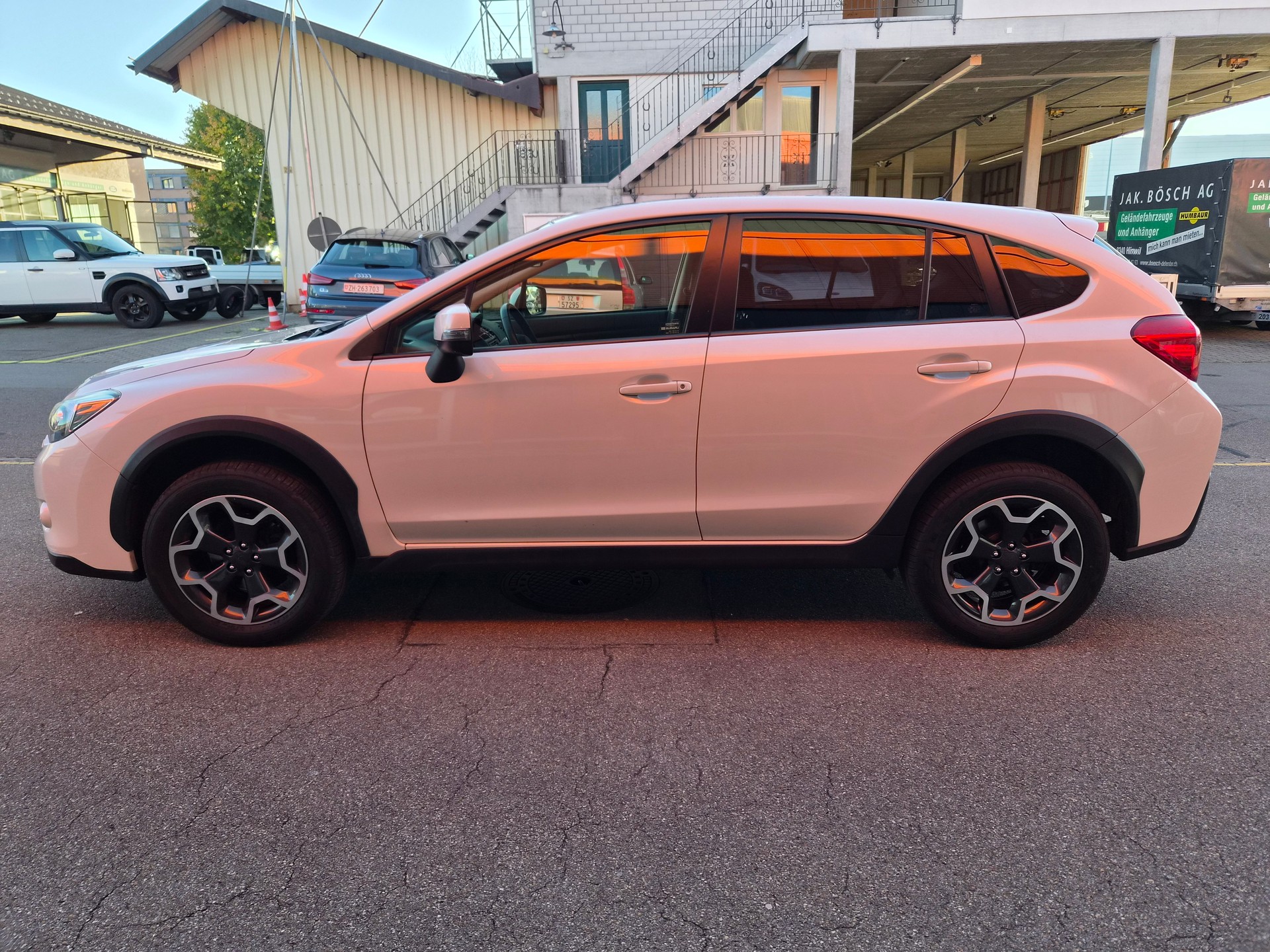 SUBARU XV 2.0D Swiss Three AWD-showroom-element-3
