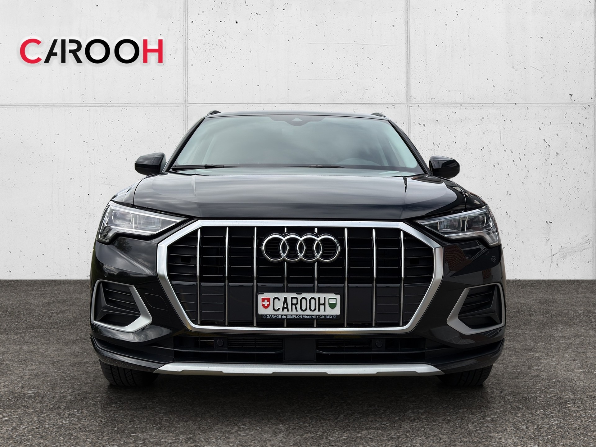 AUDI Q3 35 TFSI advanced Attraction S-tronic-showroom-element-1