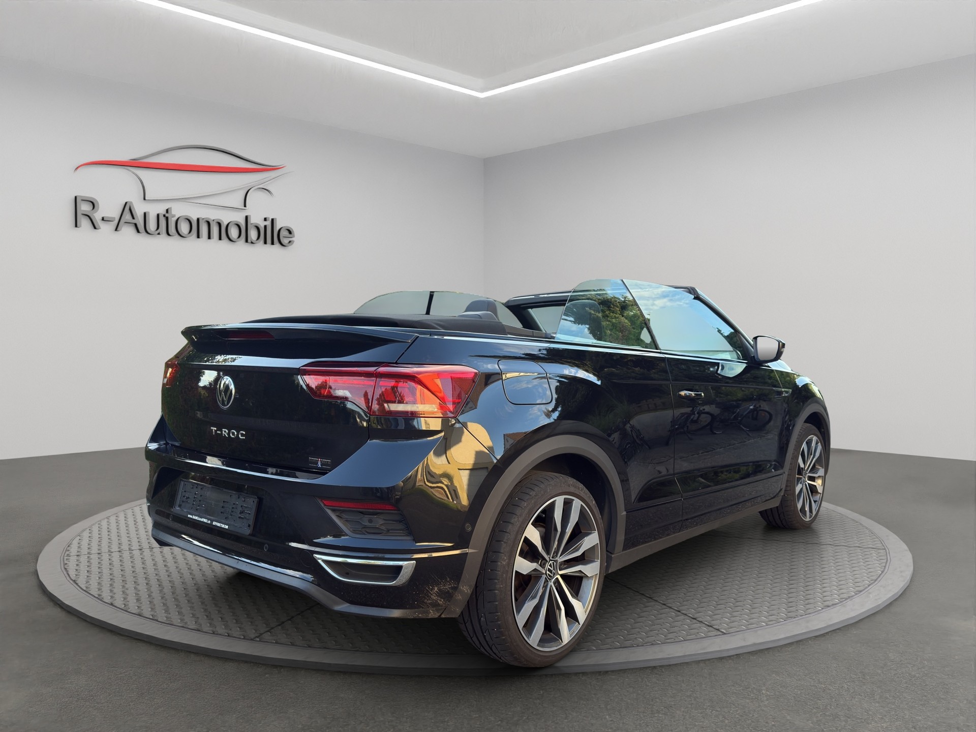 VW T-Roc Cabriolet 1.5 TSI EVO Advance DSG-image-4