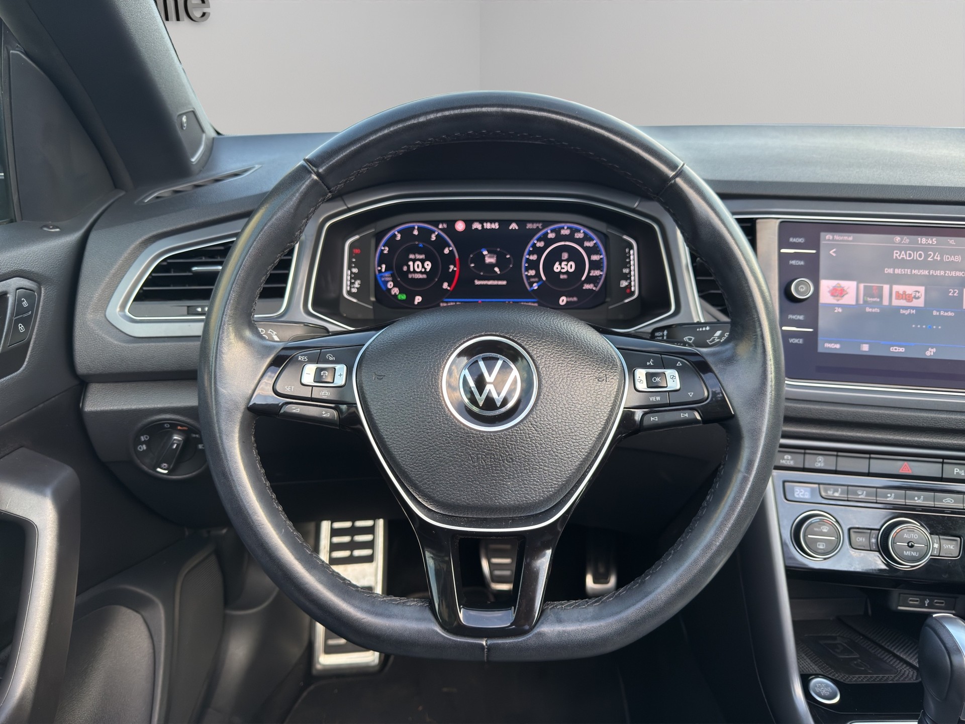 VW T-Roc Cabriolet 1.5 TSI EVO Advance DSG-image-9