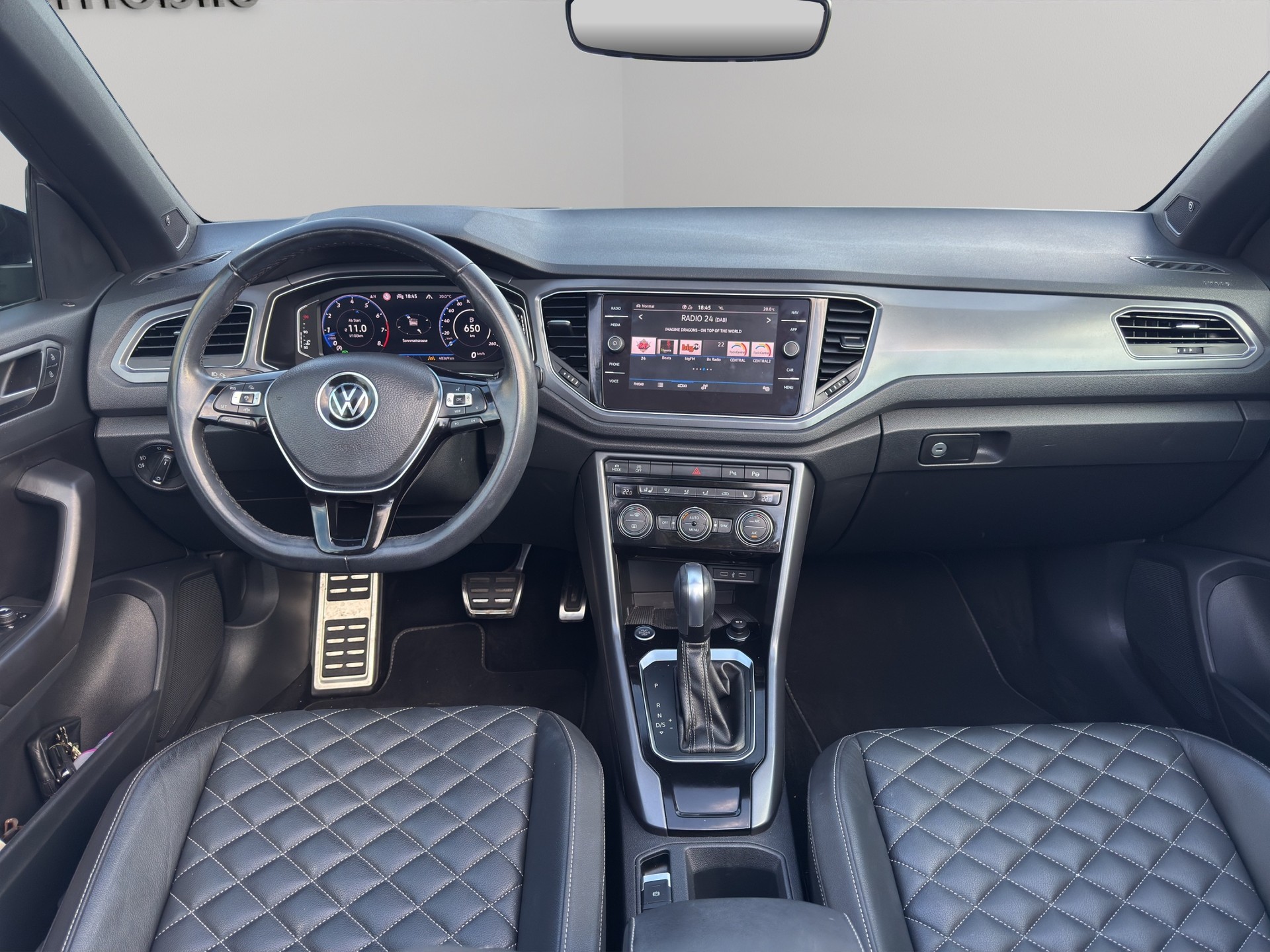 VW T-Roc Cabriolet 1.5 TSI EVO Advance DSG-image-11