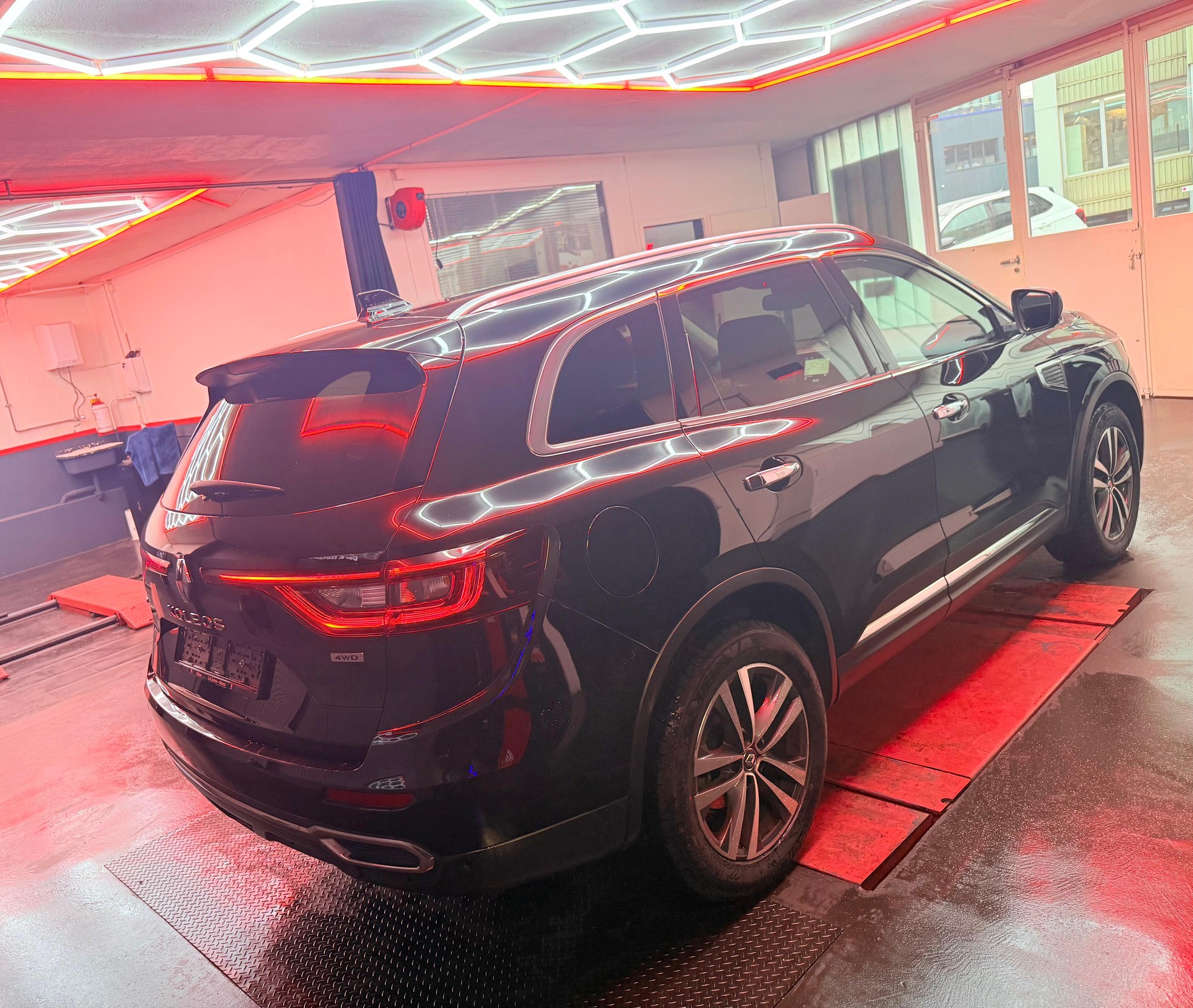RENAULT Koleos 2.0 dCi Business Line 4x4 Xtronic CVT-image-5
