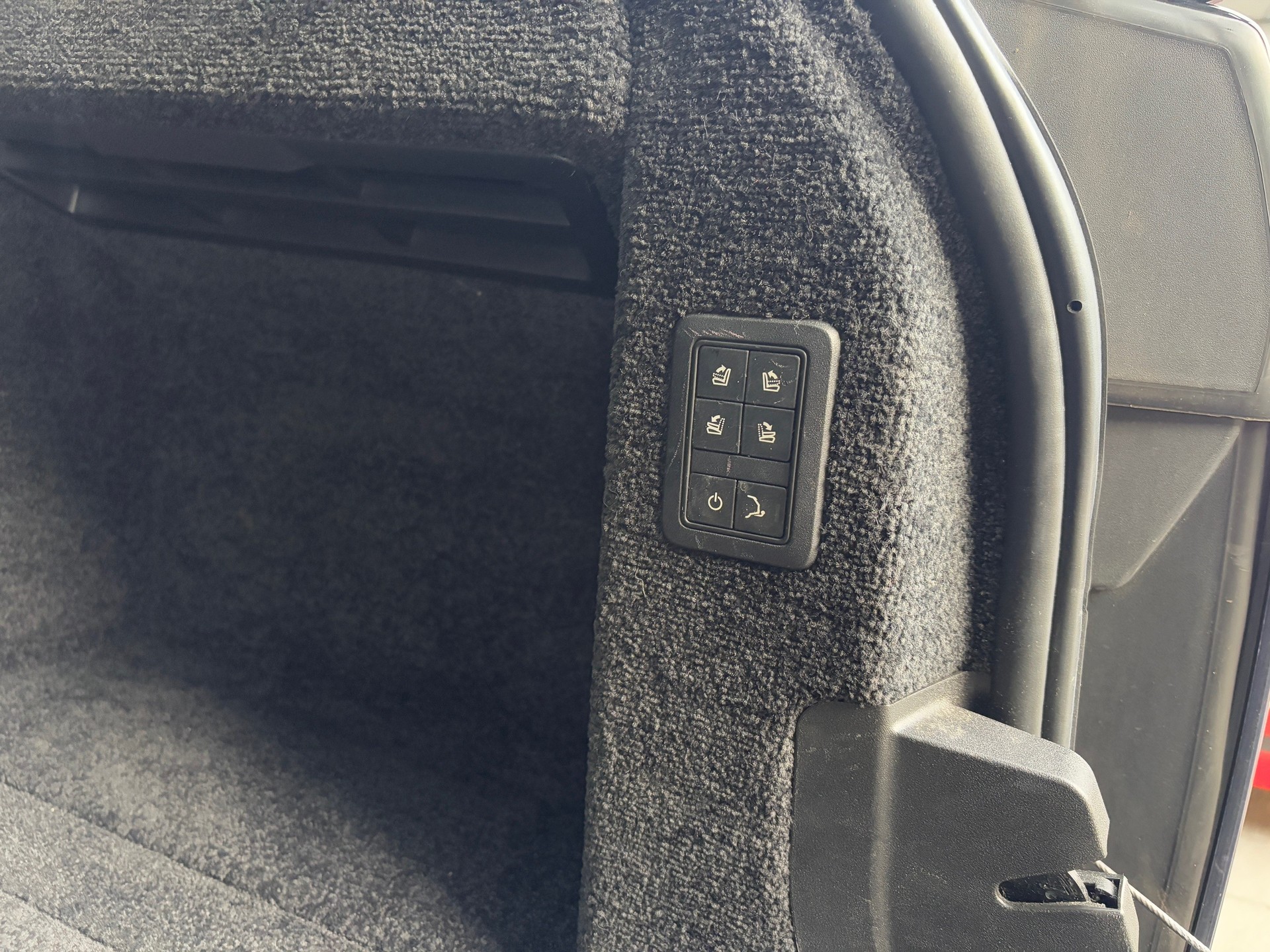 LAND ROVER Range Rover 5.0 V8 SC Vogue Automatic-image-12