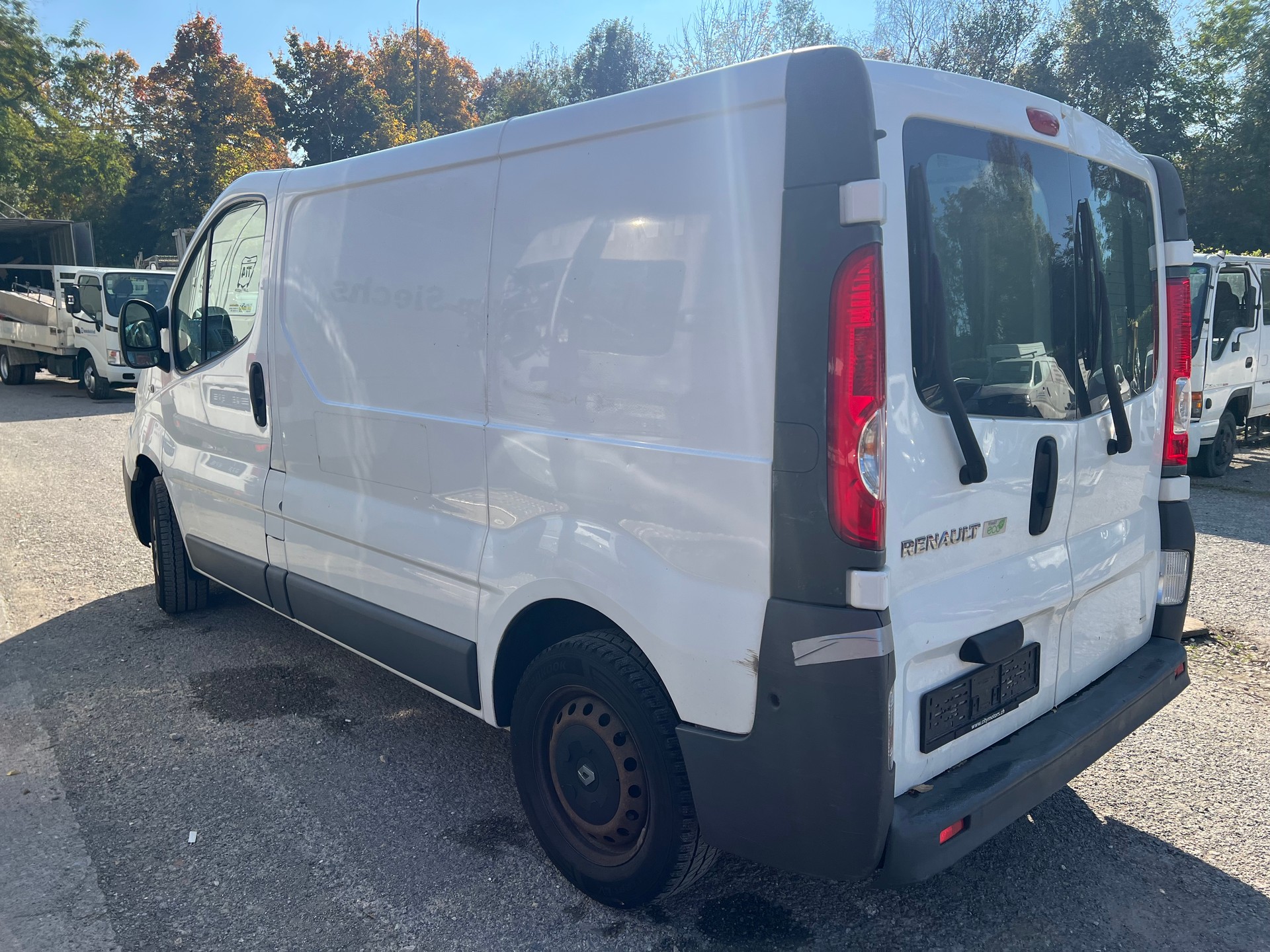 RENAULT Trafic 2.0 dCi 90 2.7t L1H1-image-3