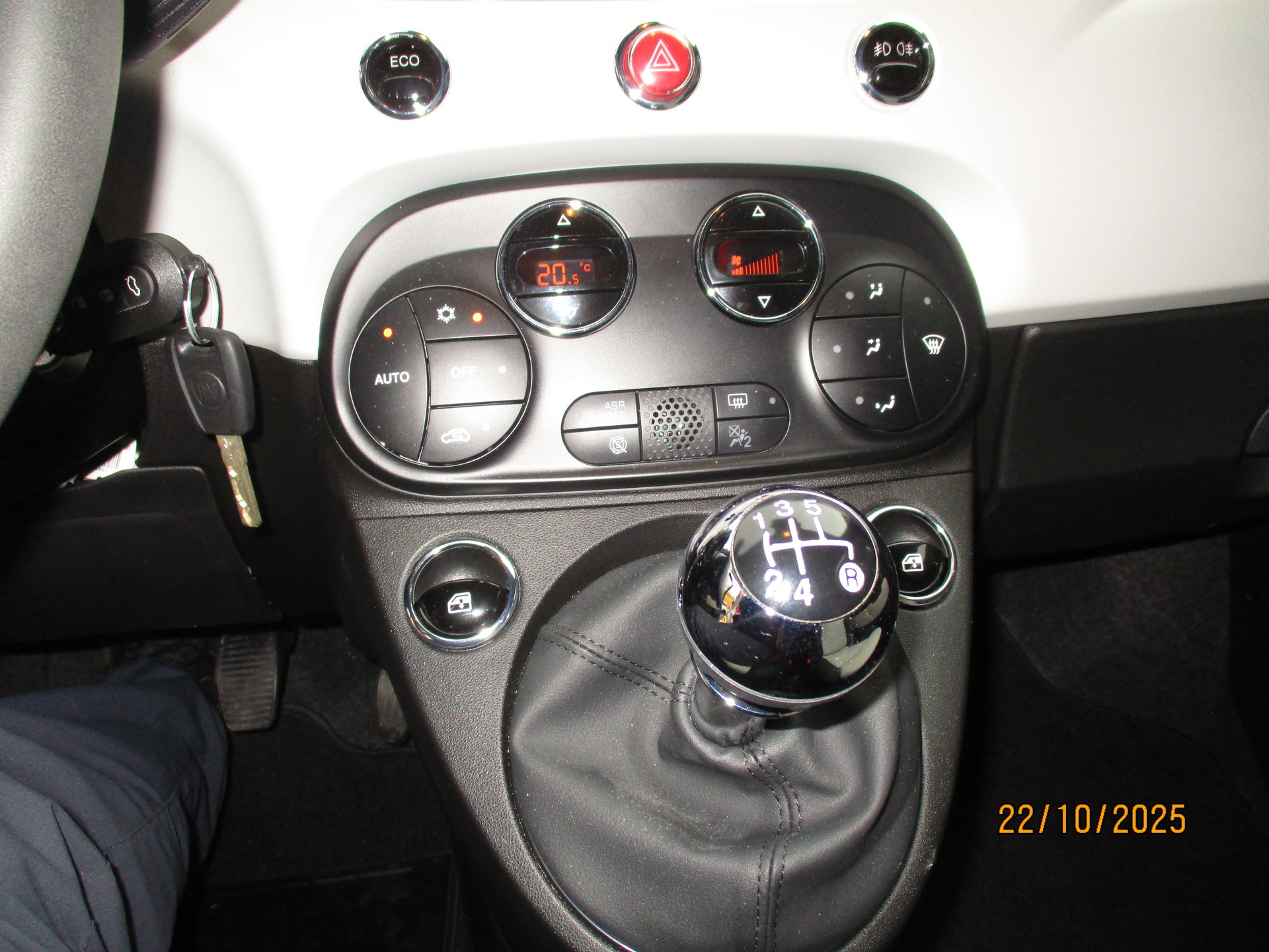 FIAT 500C 0.9 Twinair Star CABRIO-image-6