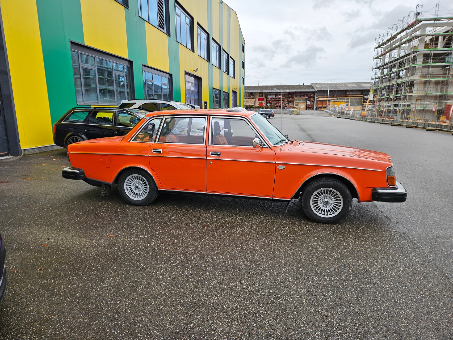 VOLVO Volvo 264-image-5