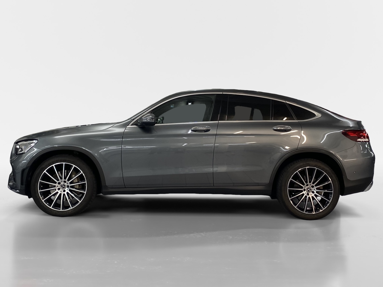 MERCEDES-BENZ GLC 300 d AMG Line 4MATIC Coupé-showroom-element-2