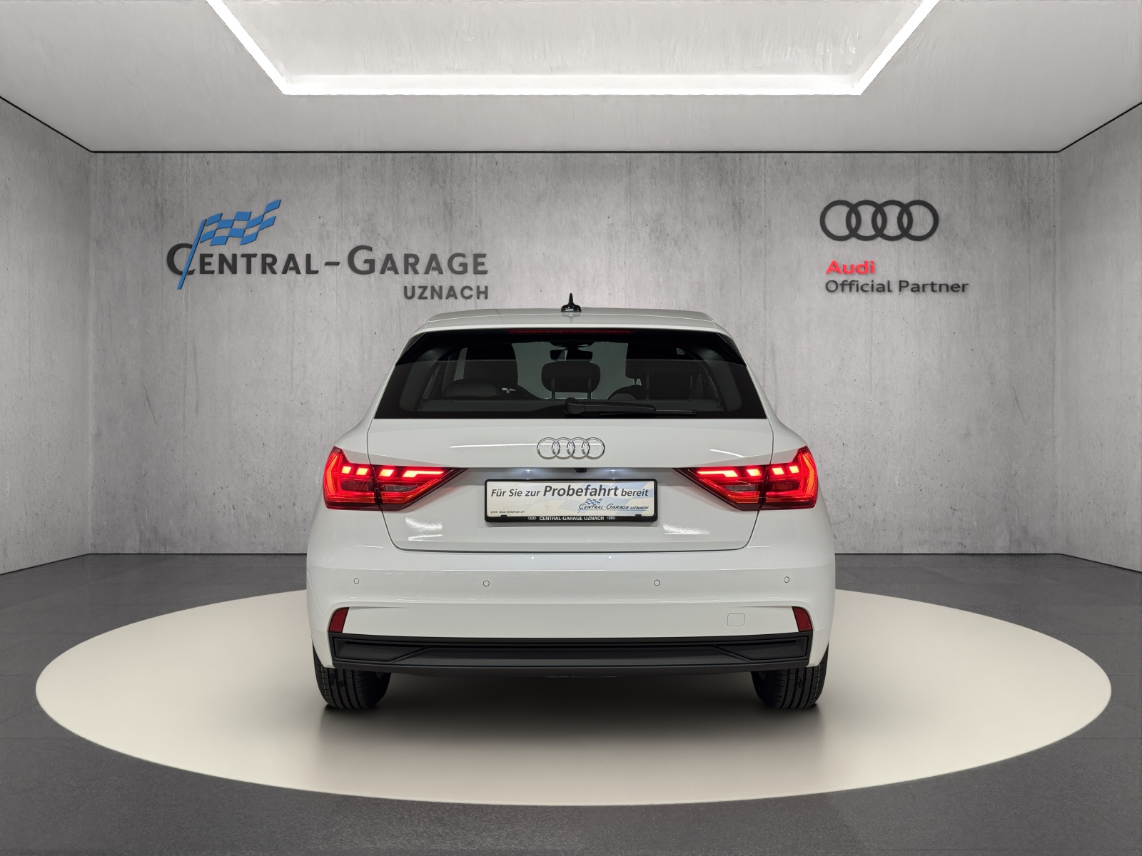 AUDI A1 Sportback 30 TFSI Attraction S-tronic-showroom-element-3