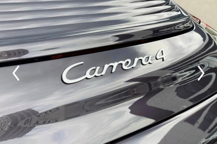 PORSCHE 911 Carrera 4-image-6