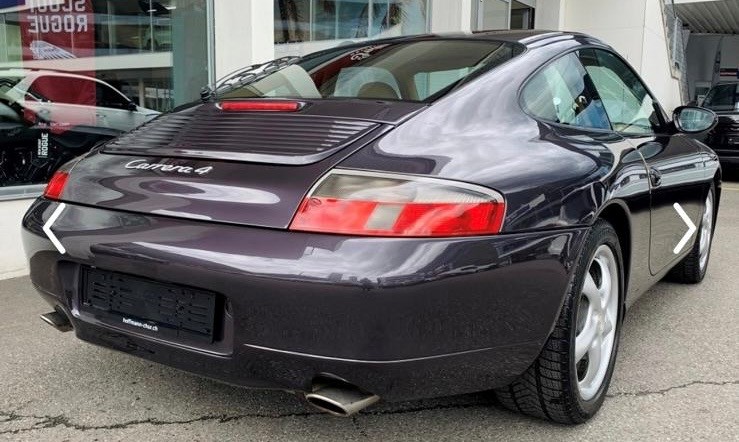 PORSCHE 911 Carrera 4-image-5