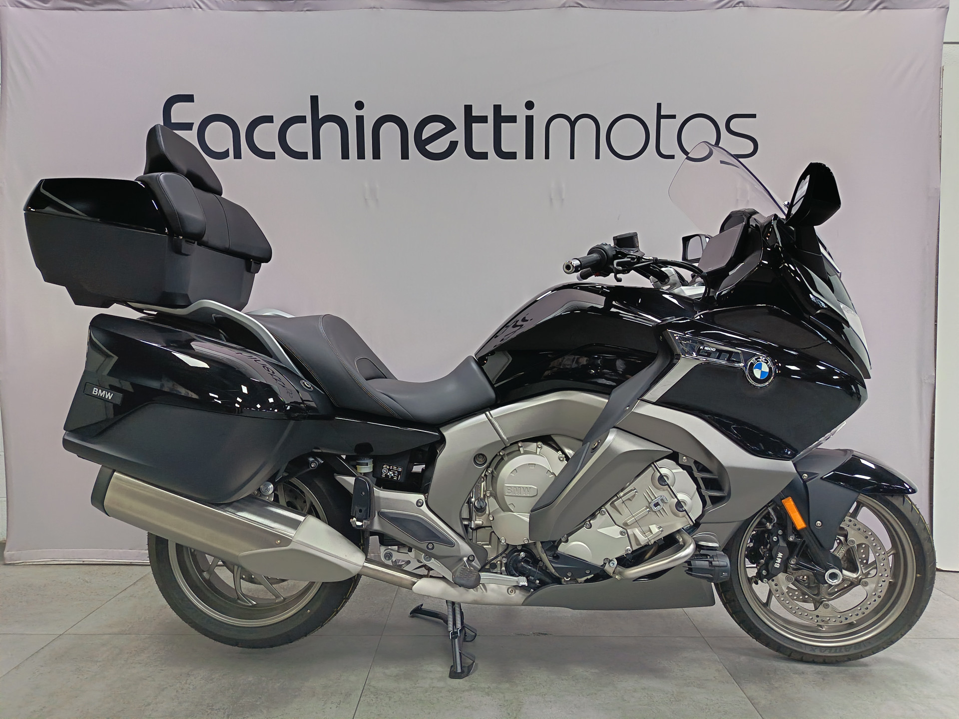 BMW K 1600 GTL *** Leasing 3.9% ***-image-0