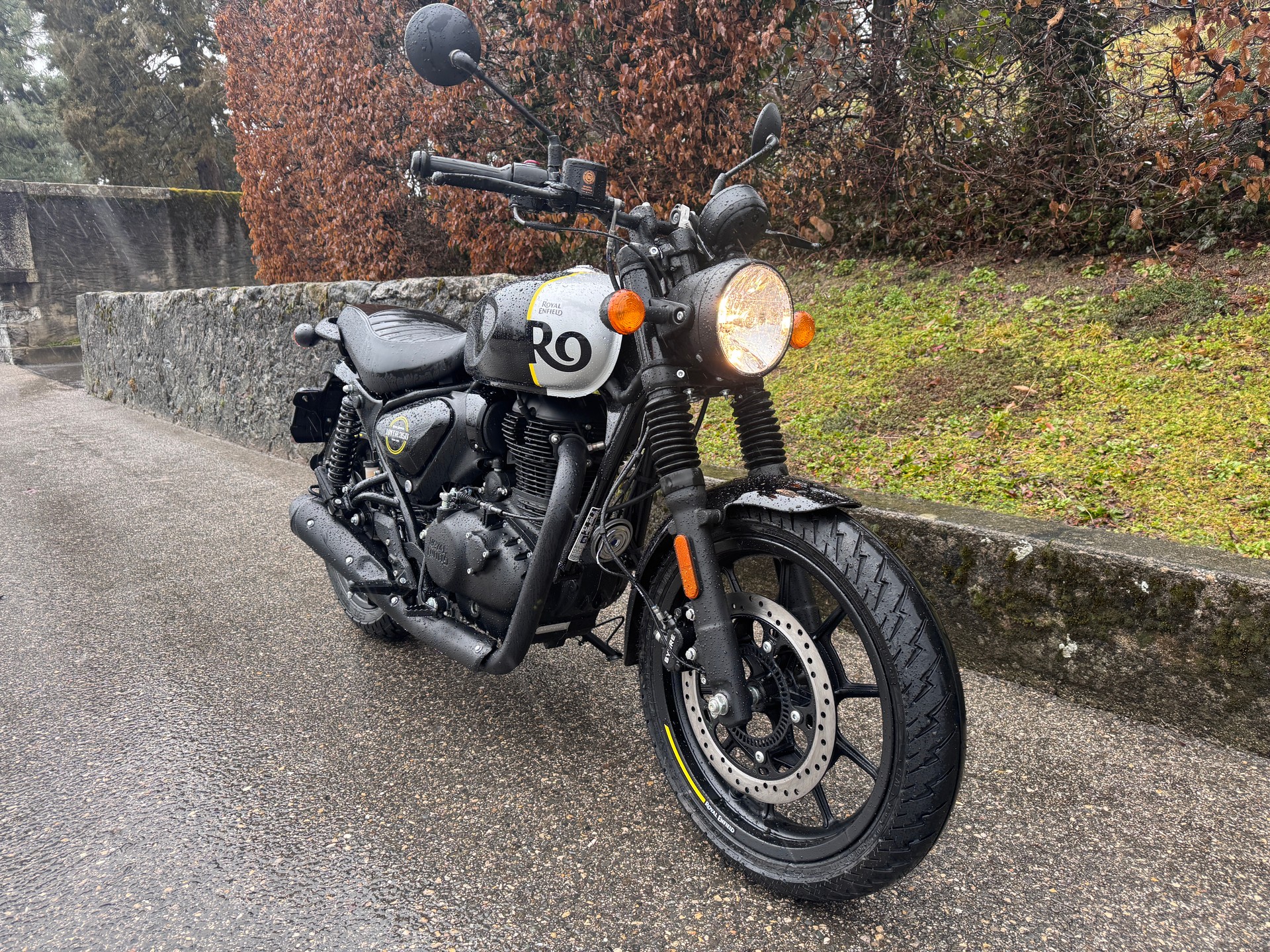 ROYAL ENFIELD Hntr 350 Rebel-image-2