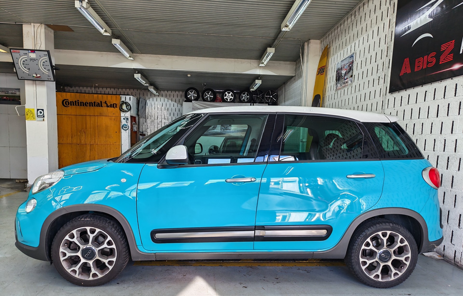 FIAT 500L 1.6 JTD Beats Edtion-image-2