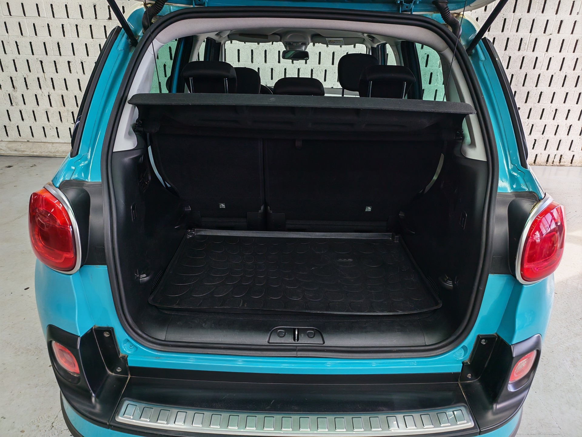 FIAT 500L 1.6 JTD Beats Edtion-image-8