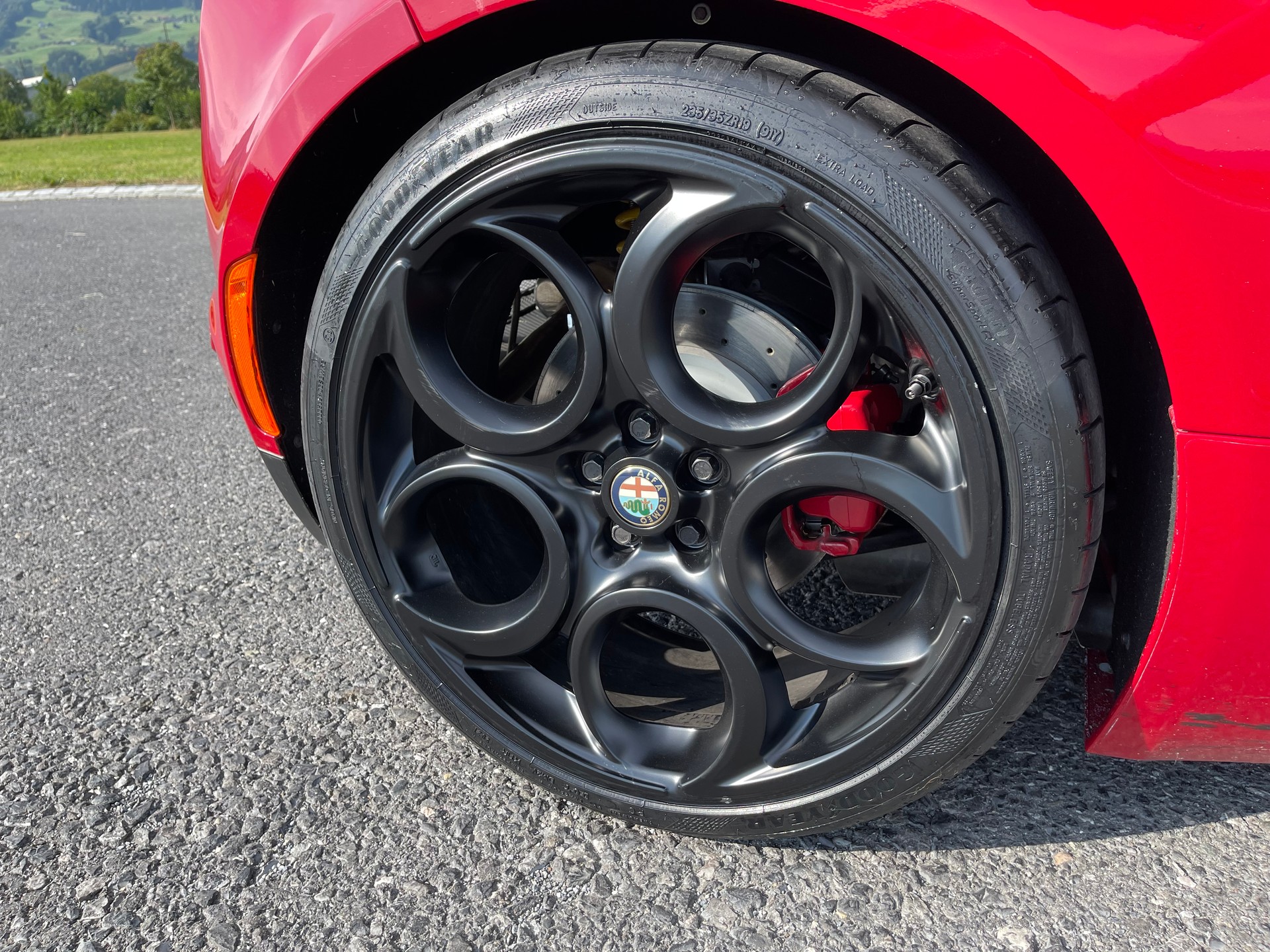 ALFA ROMEO 4C 1750 TBi TCT-image-5