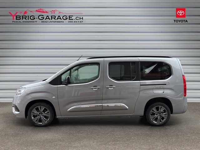 TOYOTA PROACE CITY L2 1.5 HDi 130 Shuttle-image-1