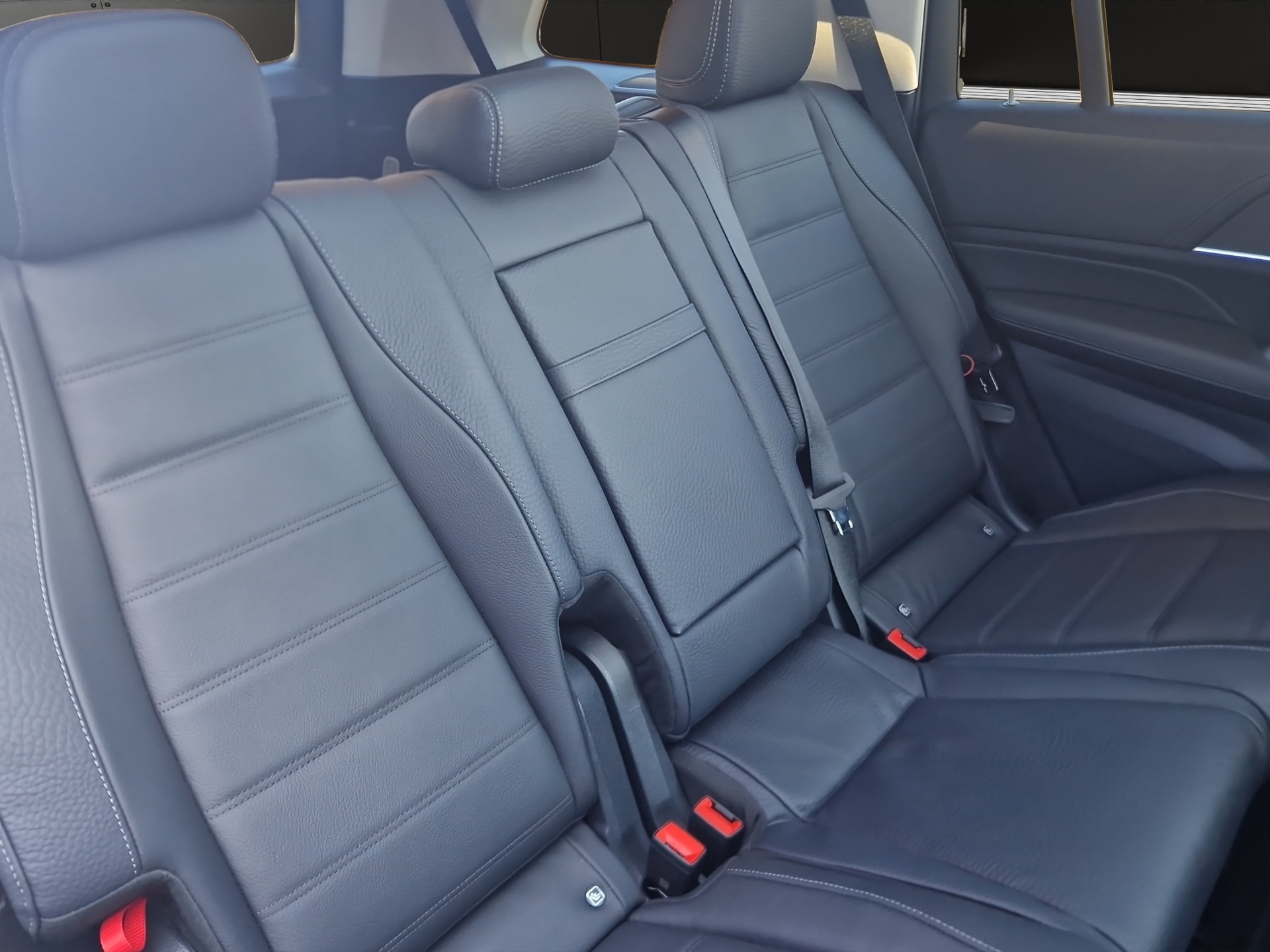 MERCEDES-BENZ GLS 450 d 4Matic 9G-Tronic AMG-image-13