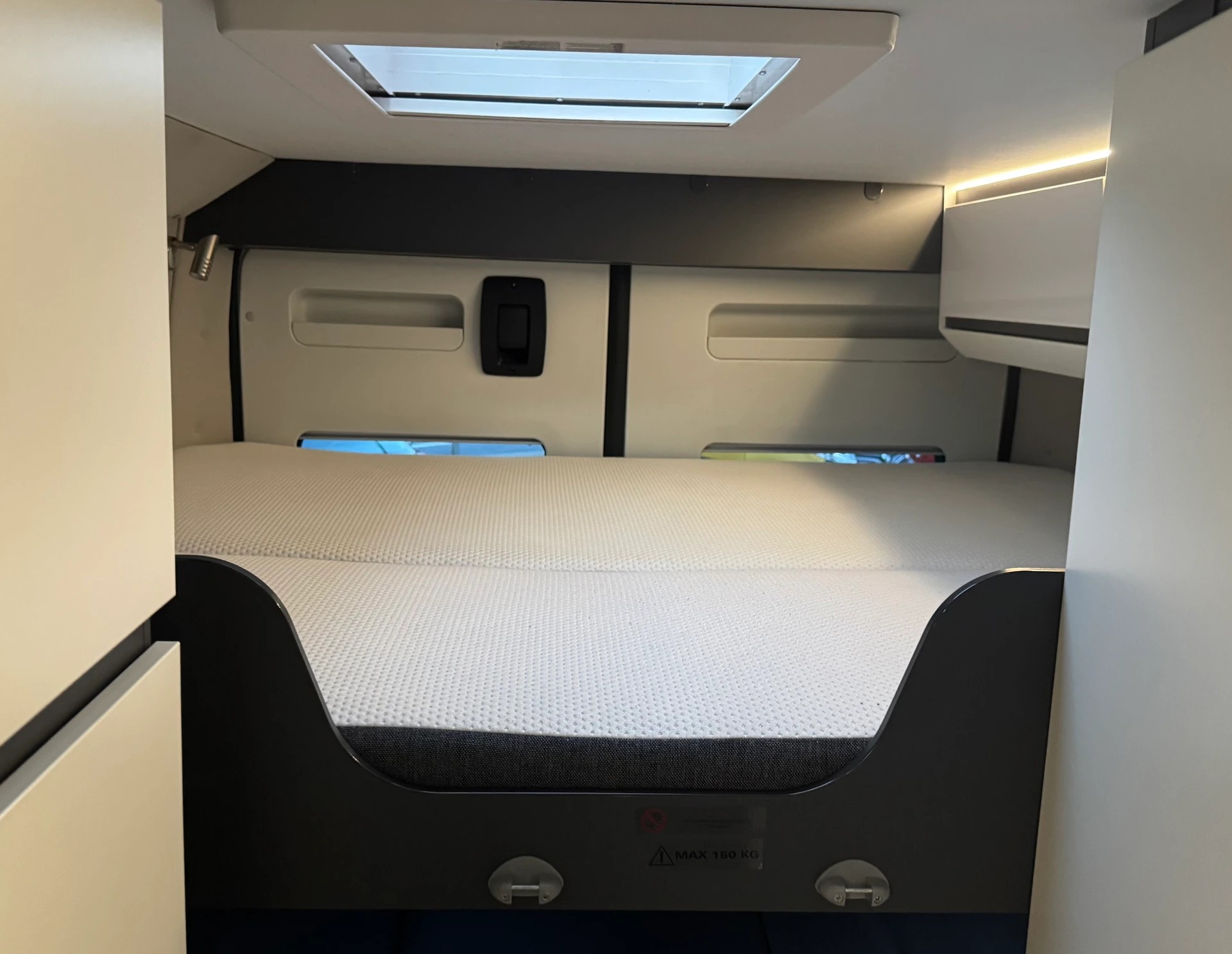 ADRIA Twin 640 SPB Family Supreme-image-19